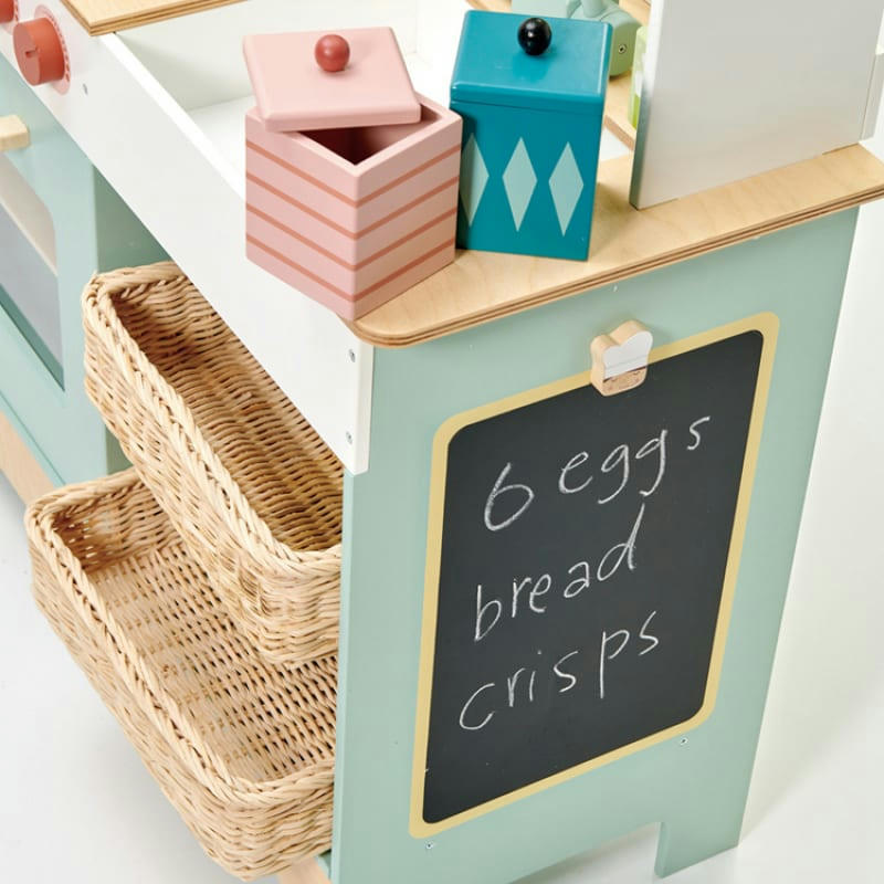 - Cuisine enfant en bois