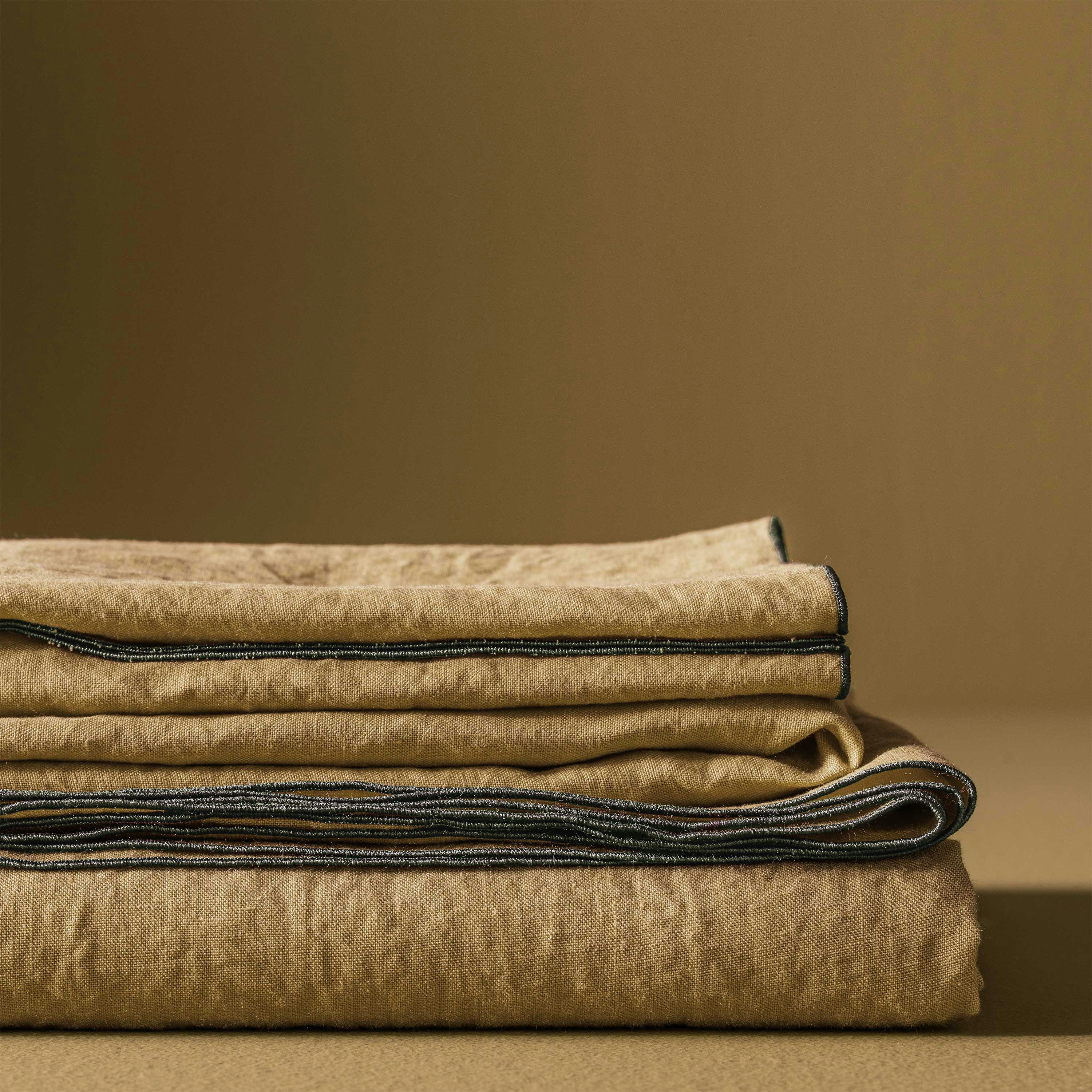 AUTOUR DU LIN - Nappe en lin lavé 170x250cm Caramel