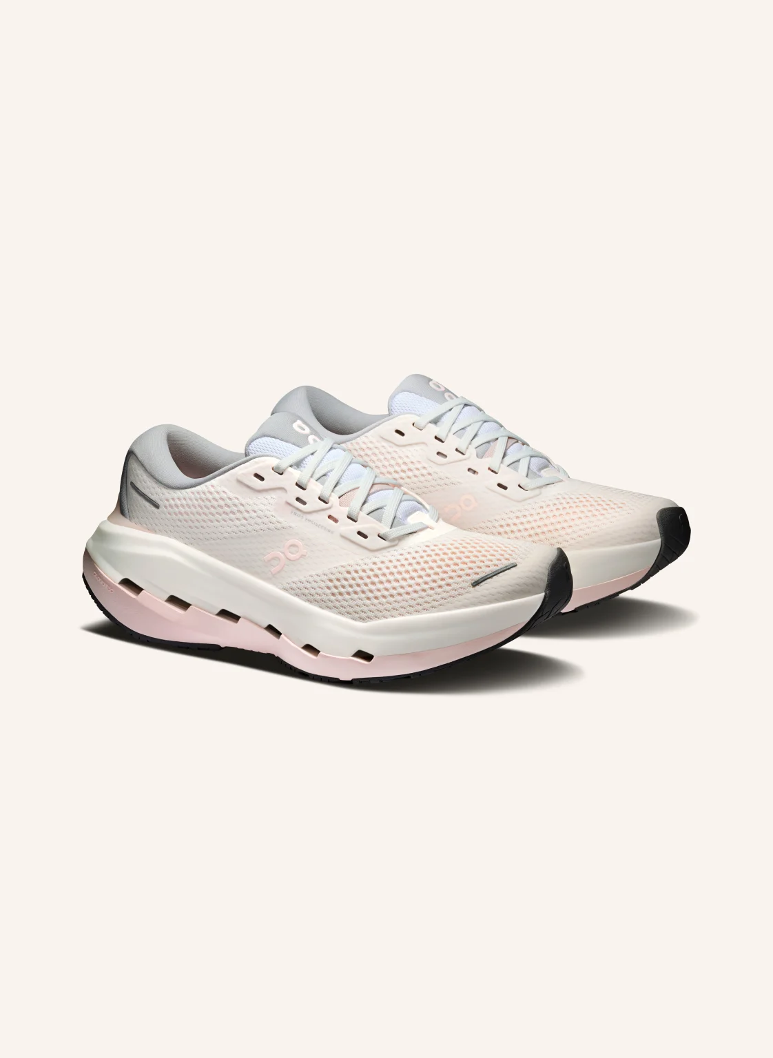 On Laufschuhe CLOUDRUNNER 3 MAX
