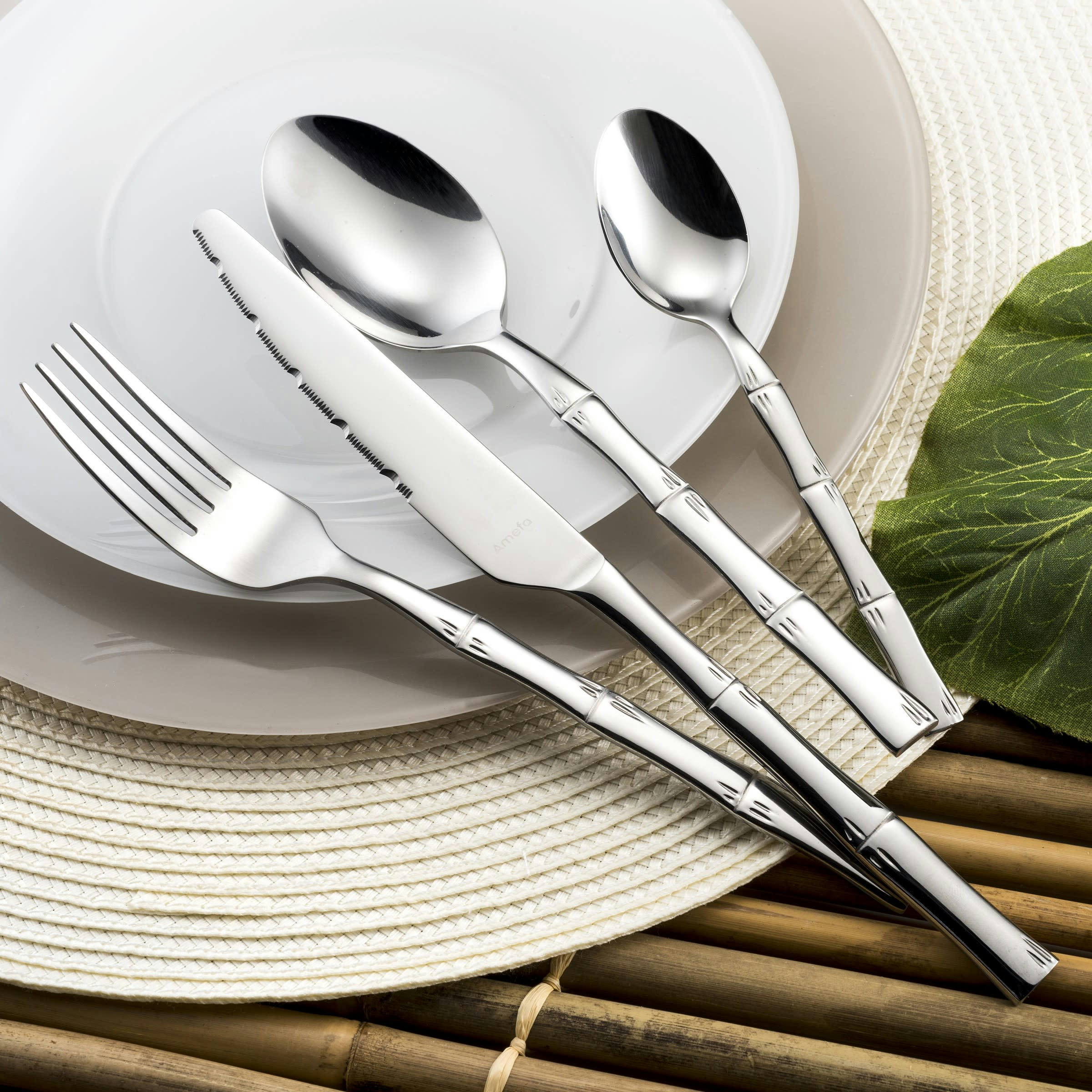 CANISSE - Ménagère 24 couverts en acier inox