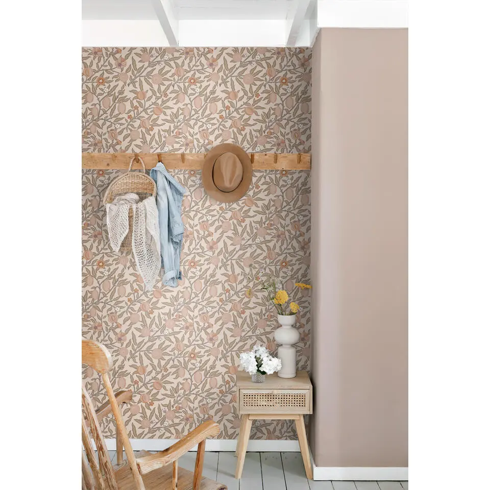 ESTAhome behang exotisch fruit en bladeren licht terracotta - 50 x 900 cm