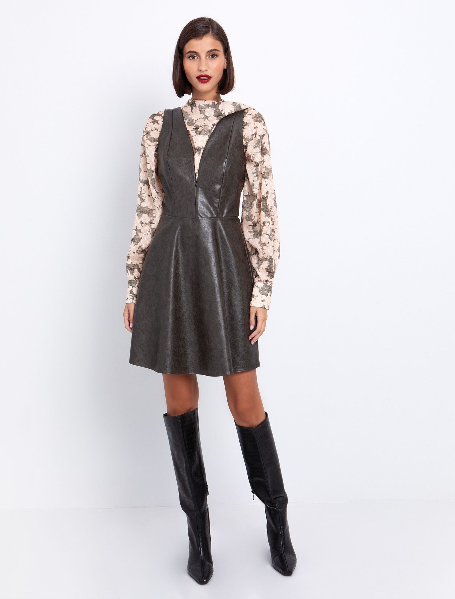 Σαλοπέτα φόρεμα από δερματίνη