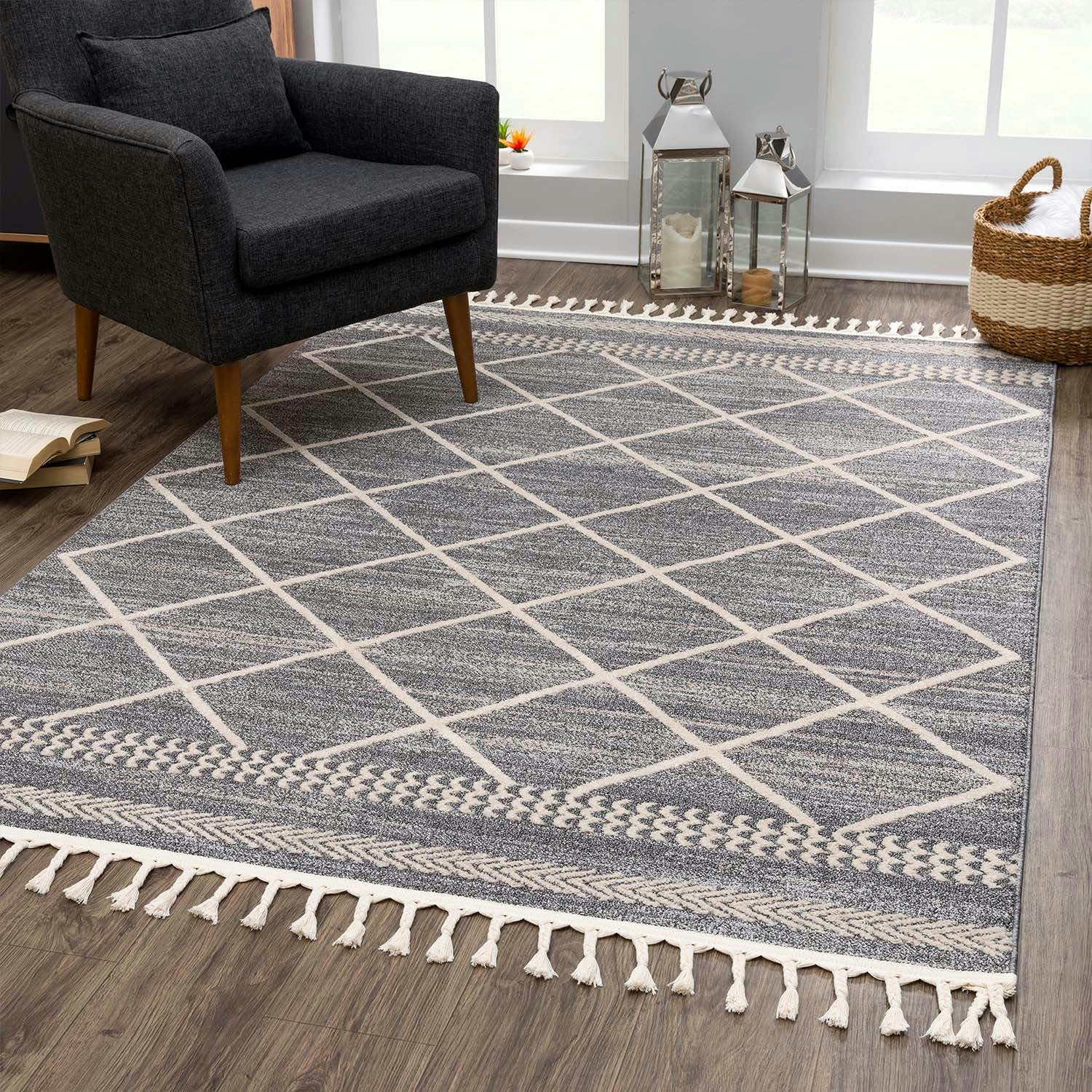 FLÄT - Tapis géométrique à franges tressées gris et crème 80x150cm