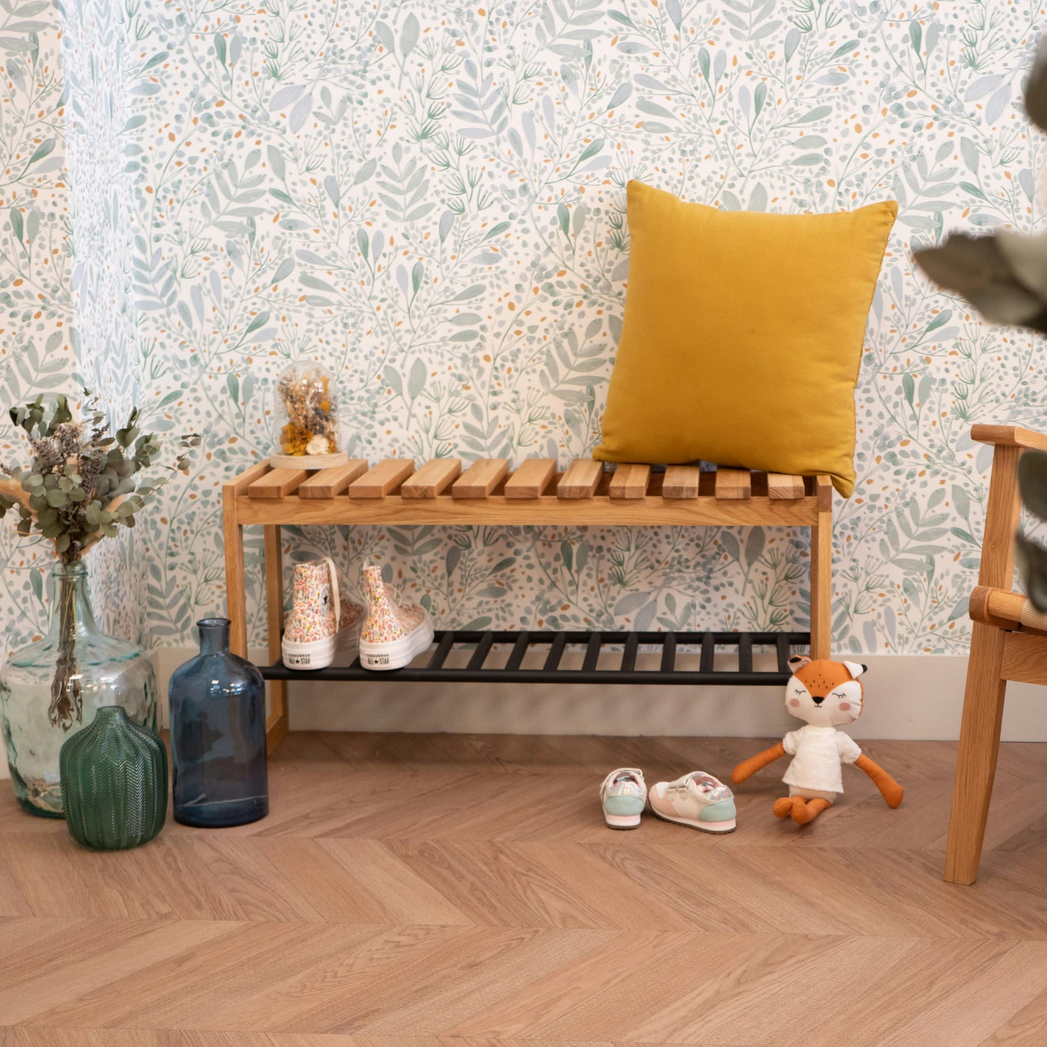 - Meuble à chaussures avec banc