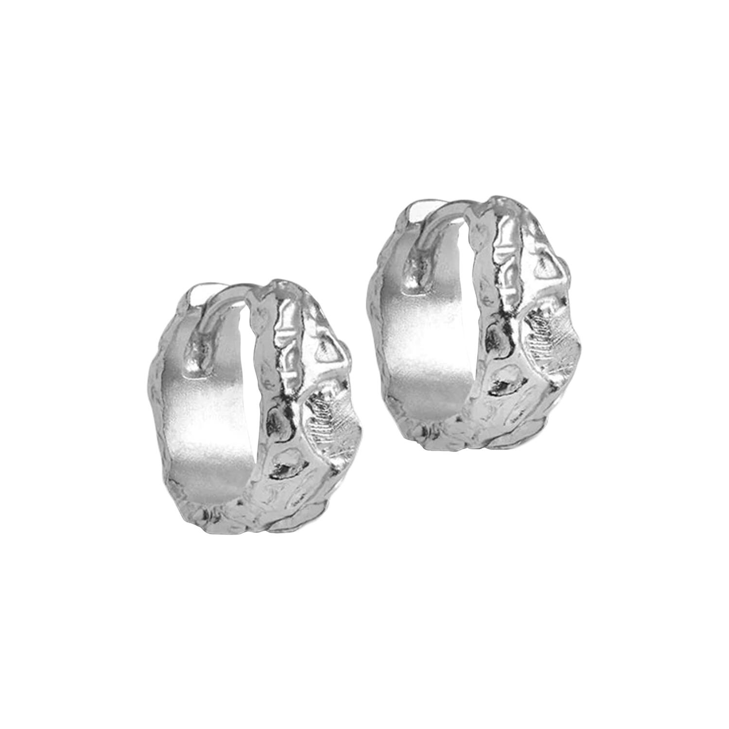 Nela Hoops