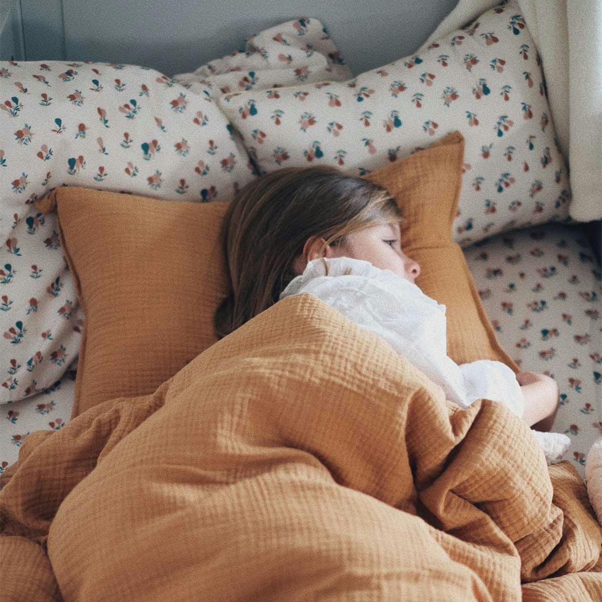 - Drap housse en coton bio poires d'automne (90 x 190 cm)