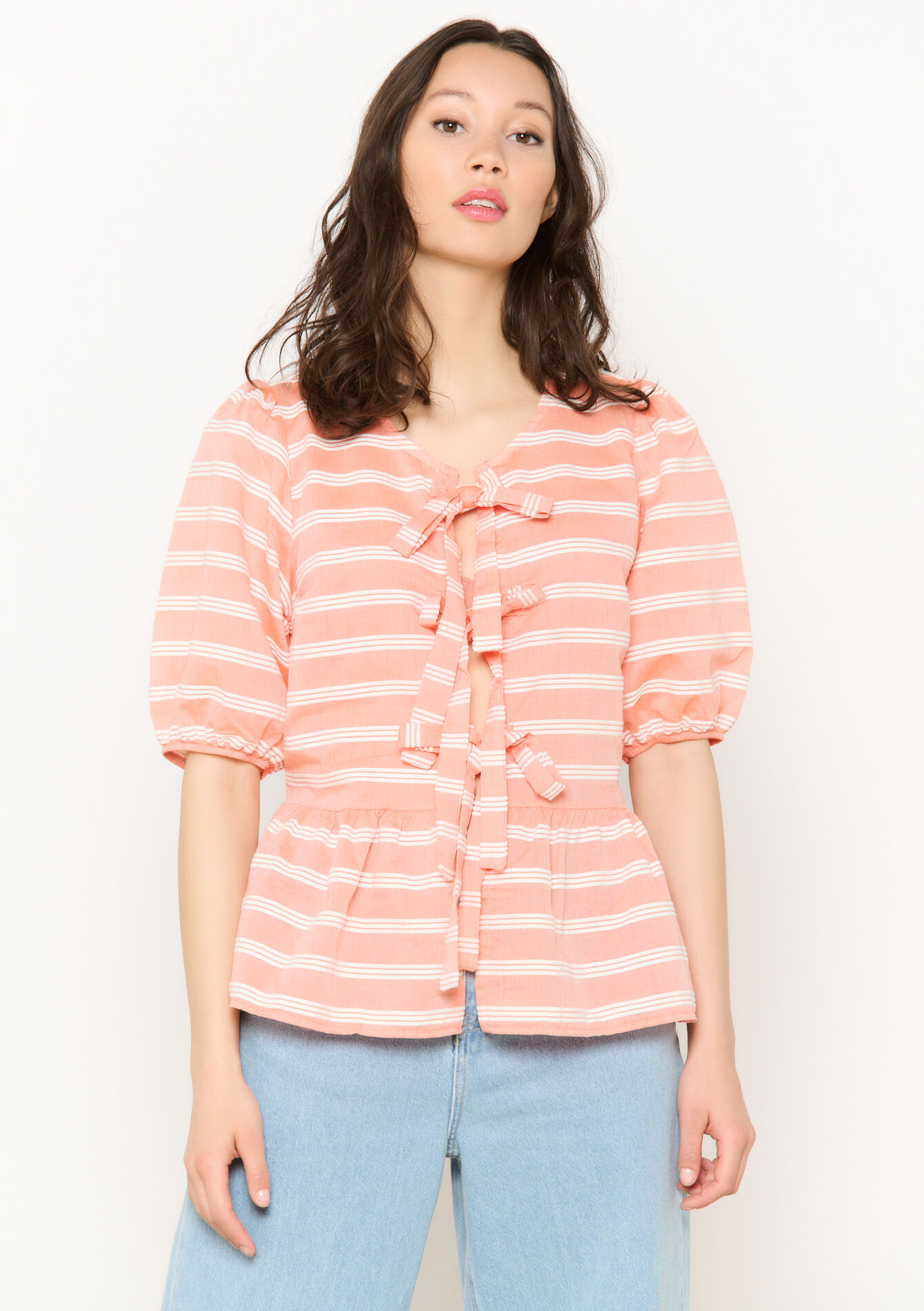 Gestreepte blouse met strik