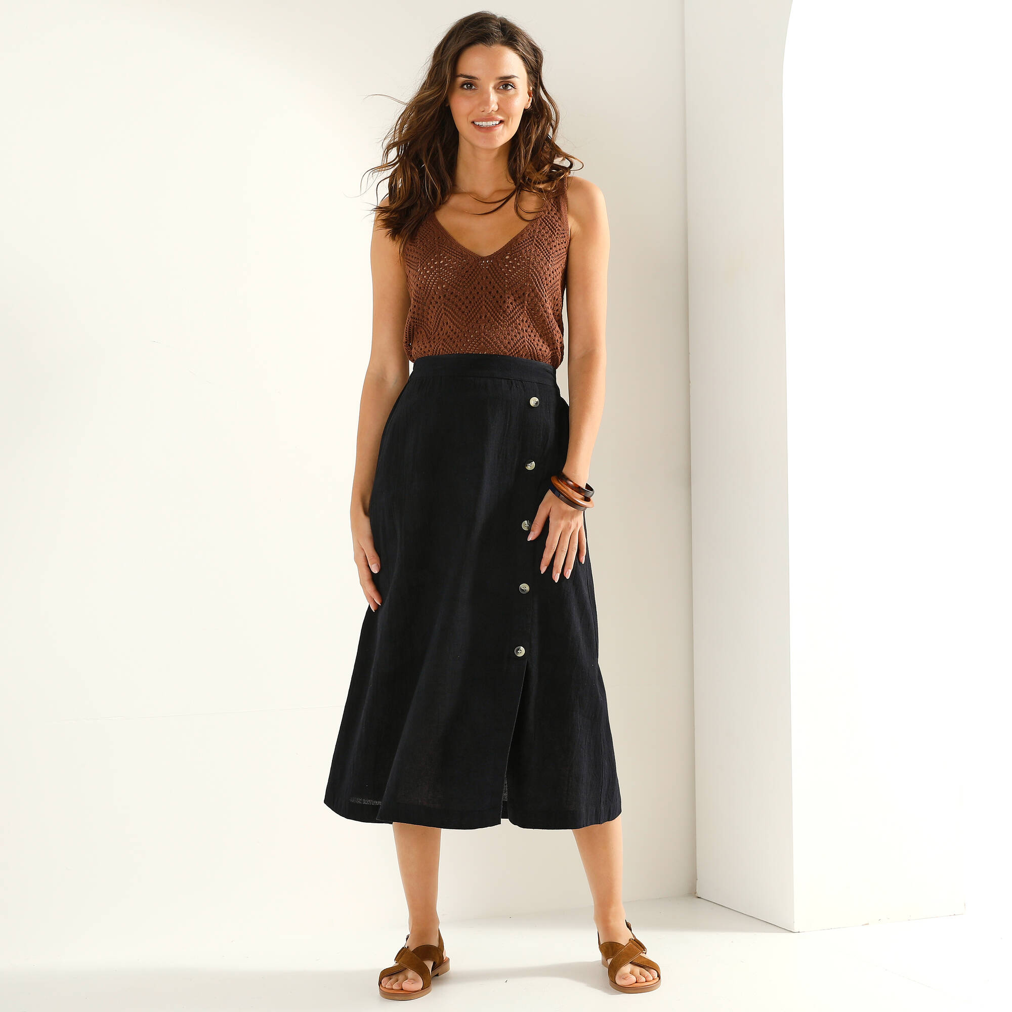 Jupe unie en coton-lin, boutonnage fantaisie