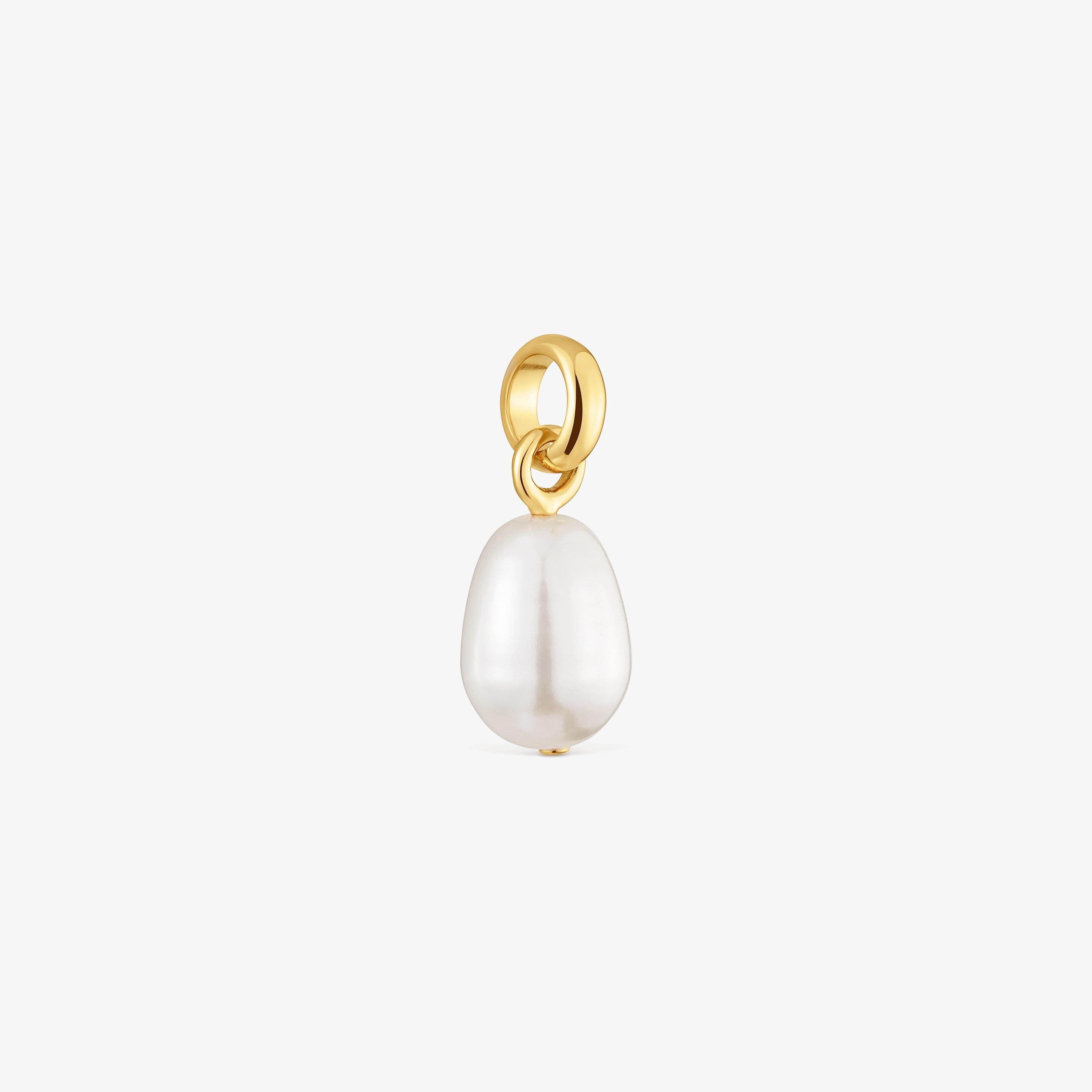 Colgante pequeño con baño de oro 18 kt sobre plata y perla cultivada Hold Oval
