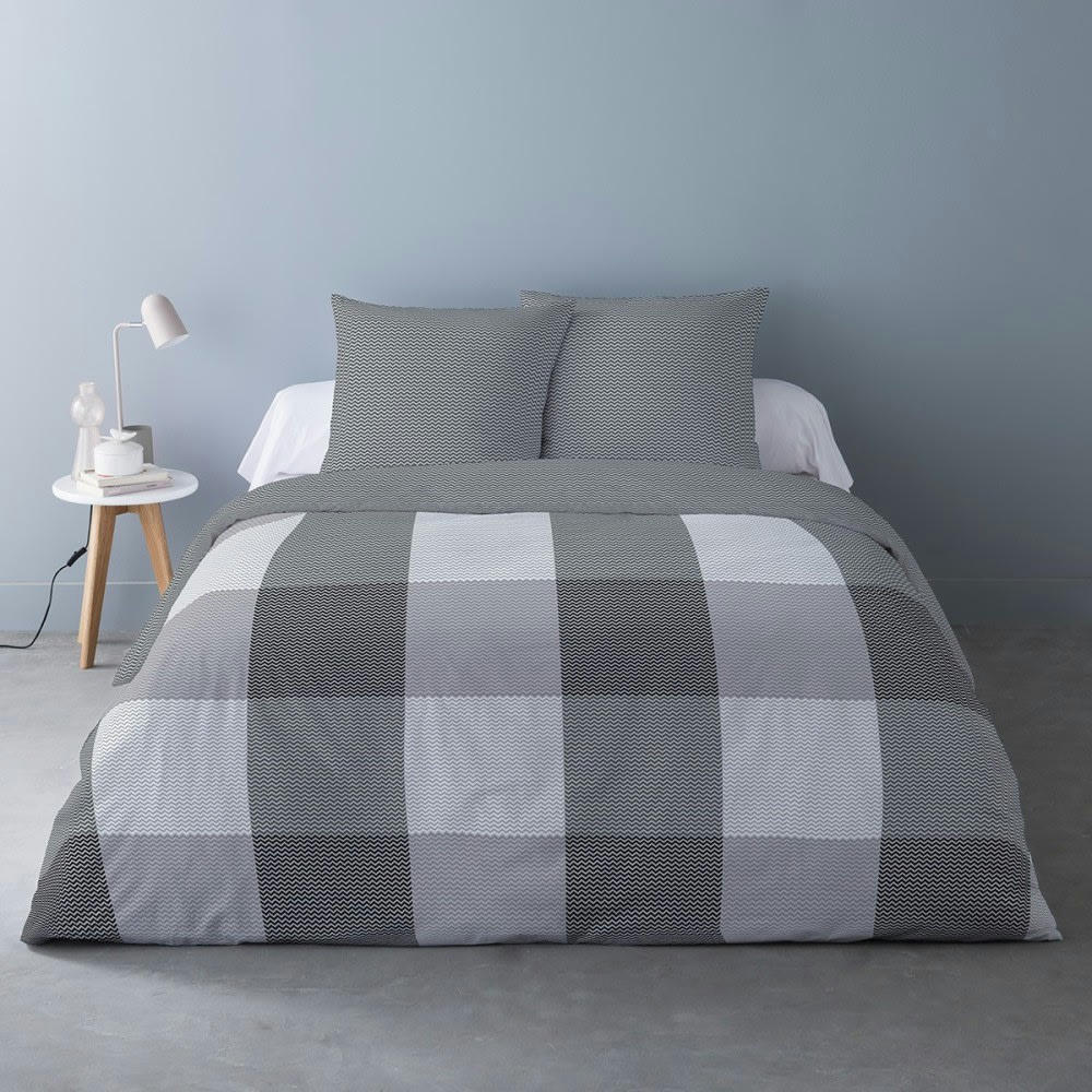 - Parure de couette 100% coton flanelle imprimée 260x240 2 taies