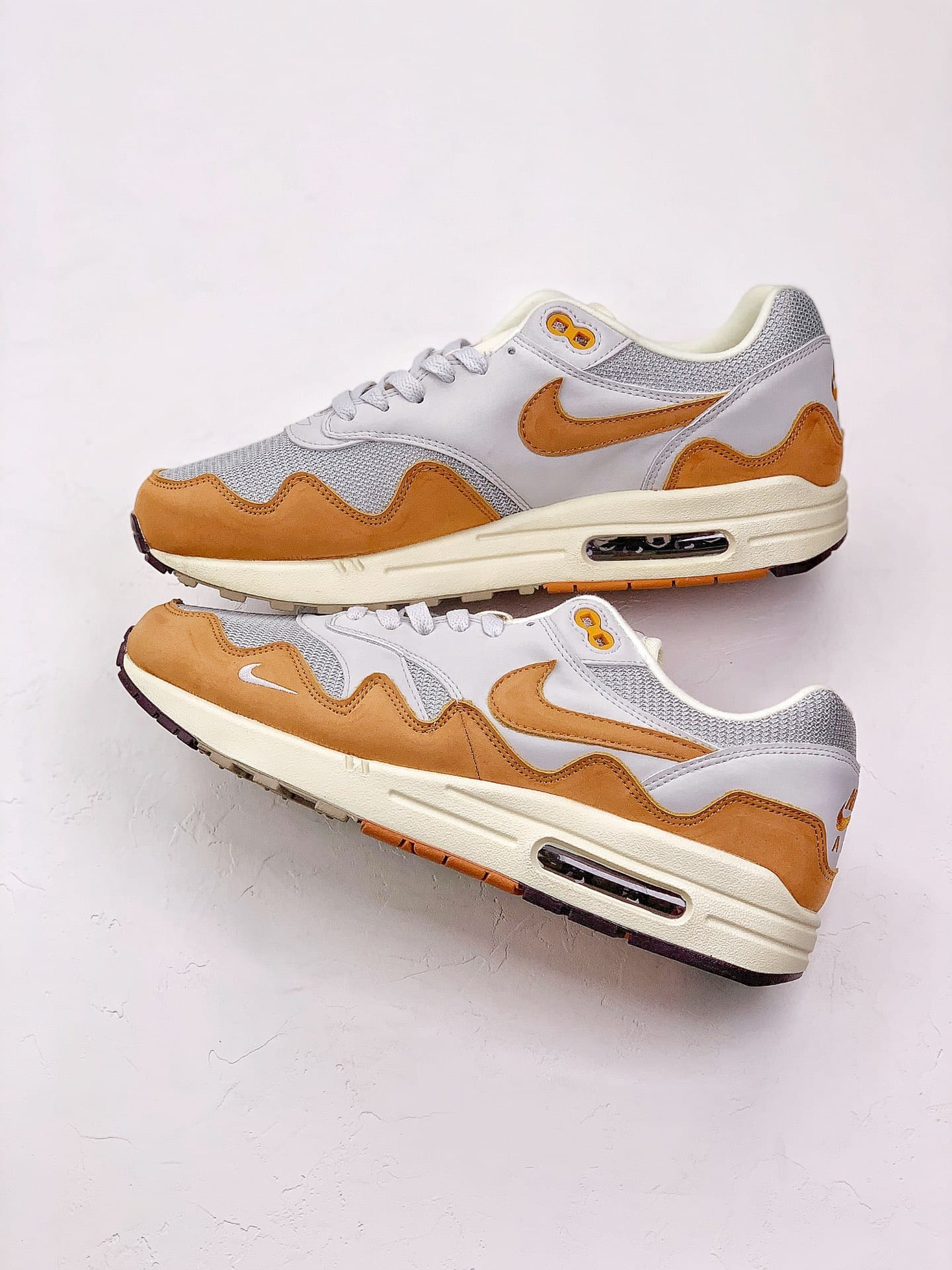 Nike Air Max 1 Patta Waves Monarch