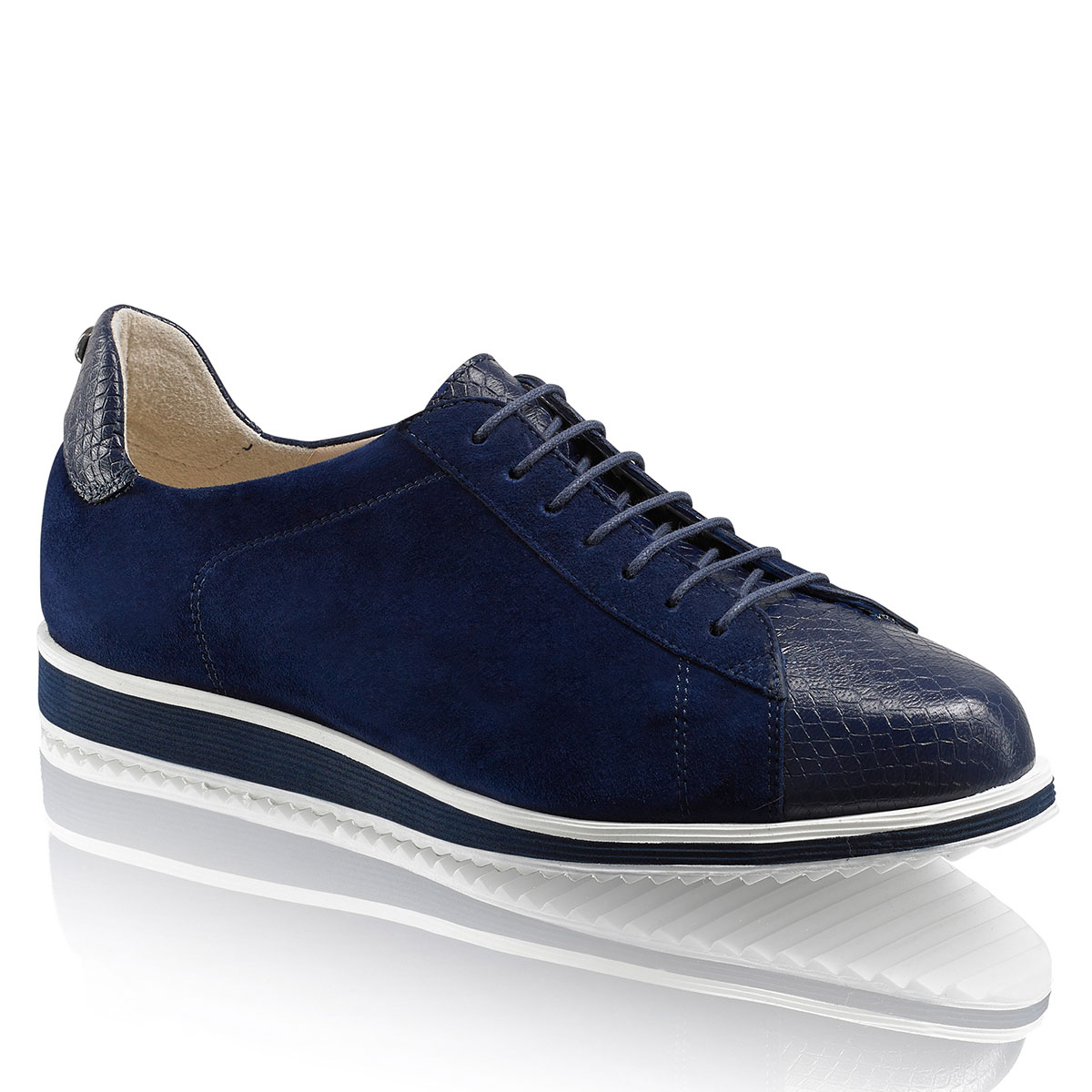 Russell & Bromley CRUISEAWAY Luxury Lace Up Sneaker