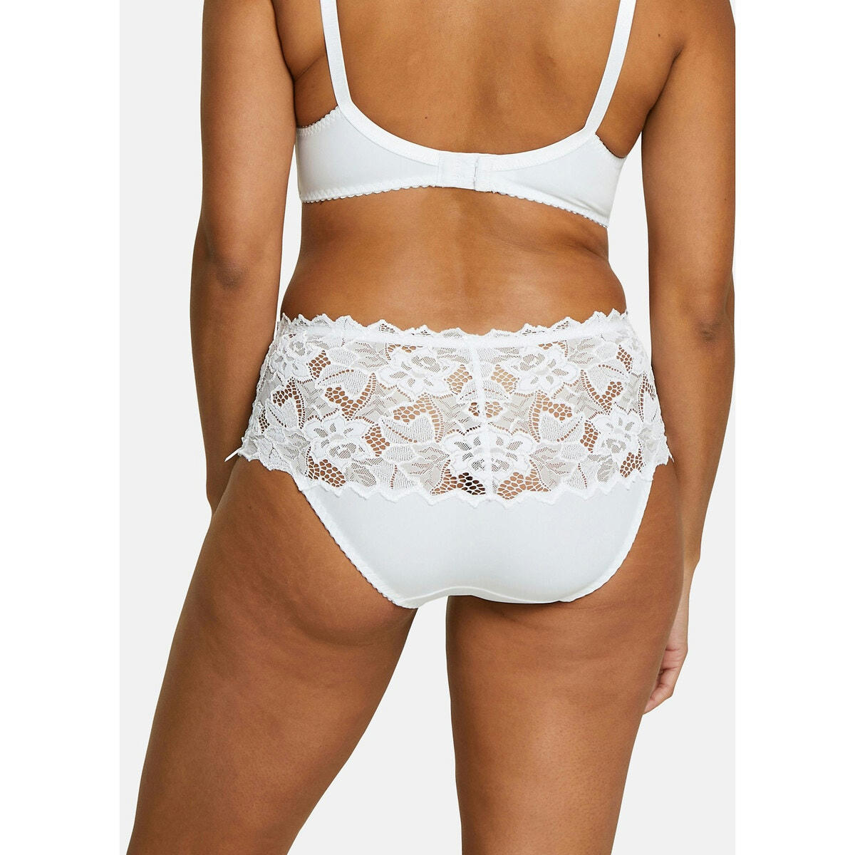Culotte dentelle Arum