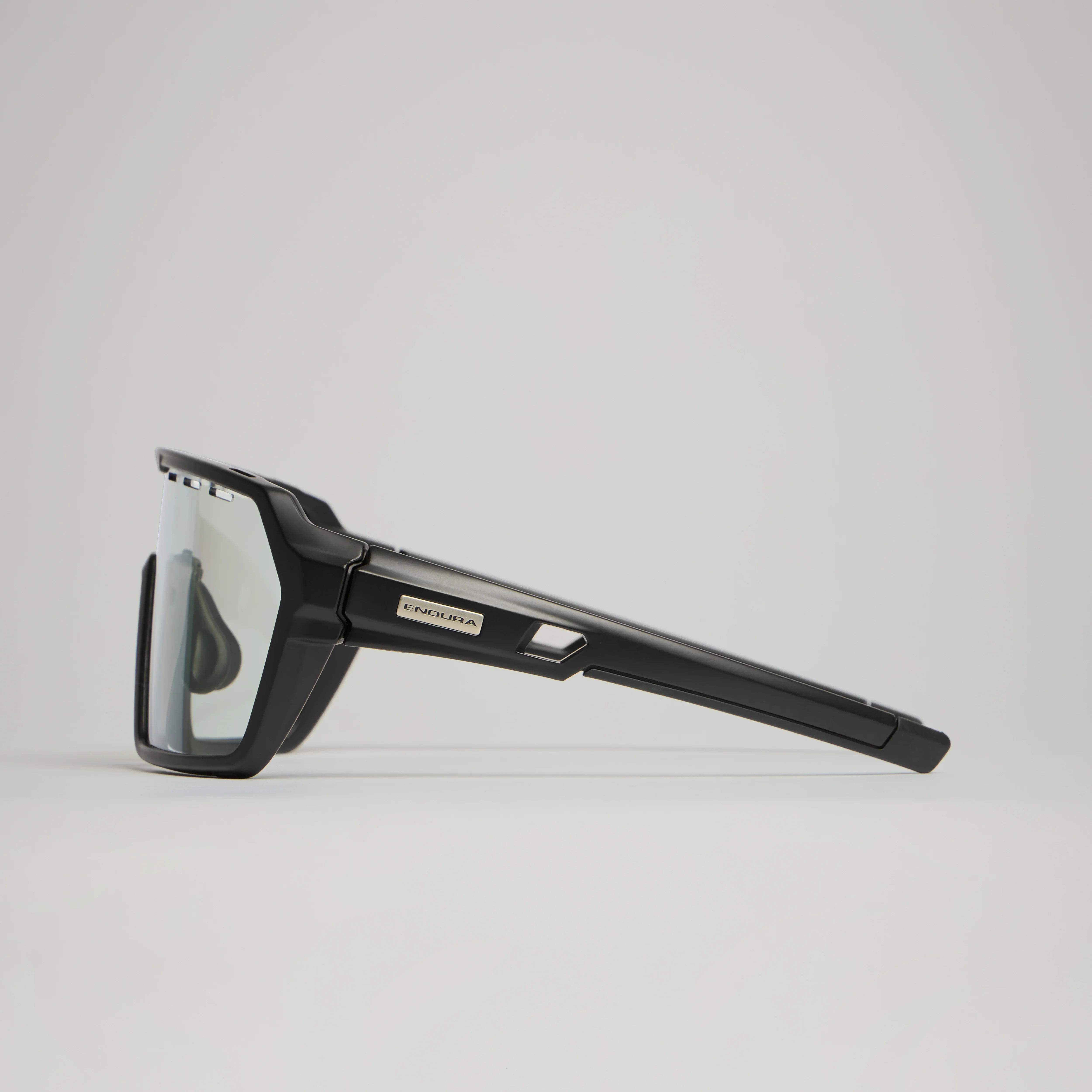 SingleTrack Photochromic Glasses Set - Matt Black