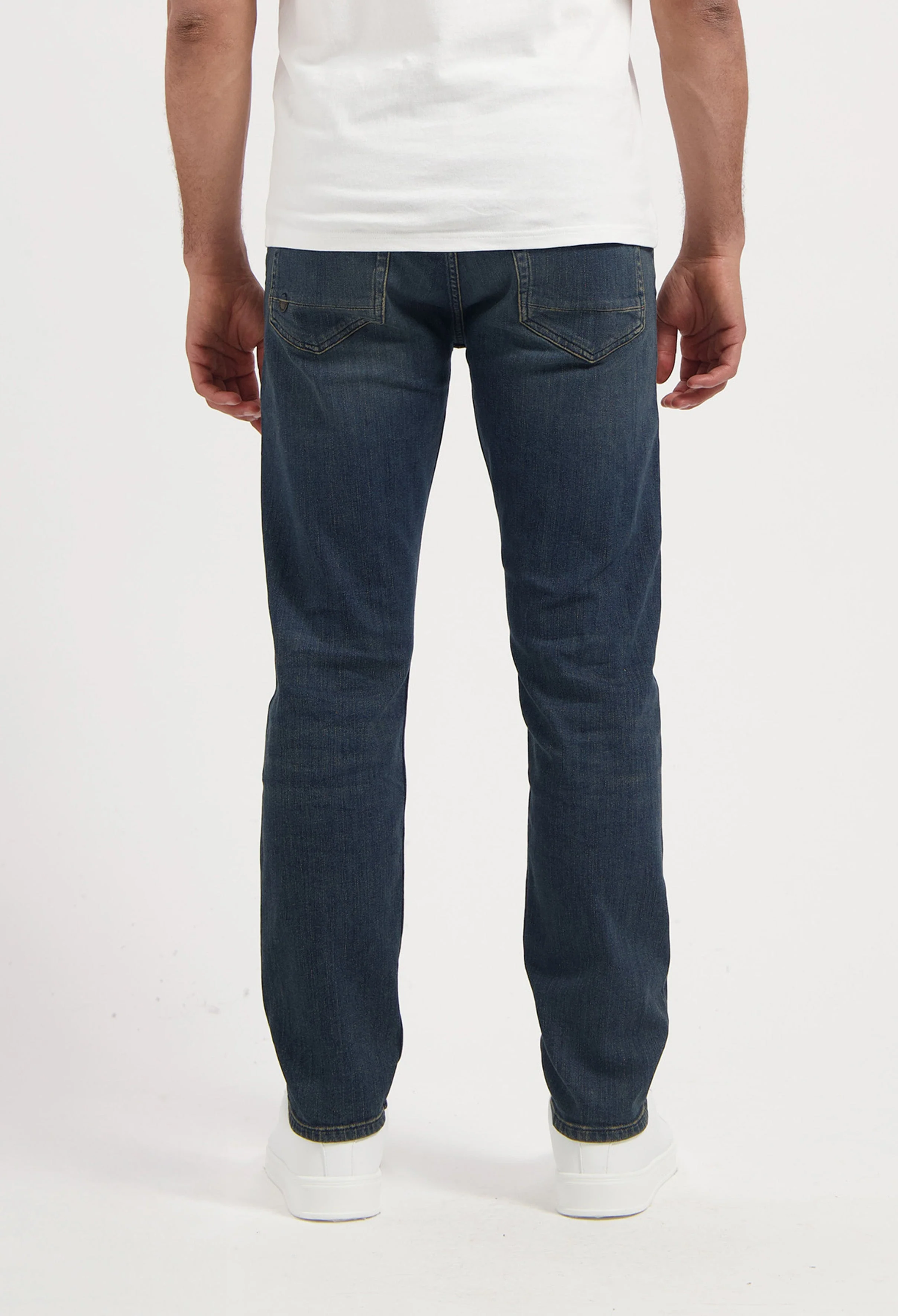 Hank Mid Tapered Selvedge - Earth Blue