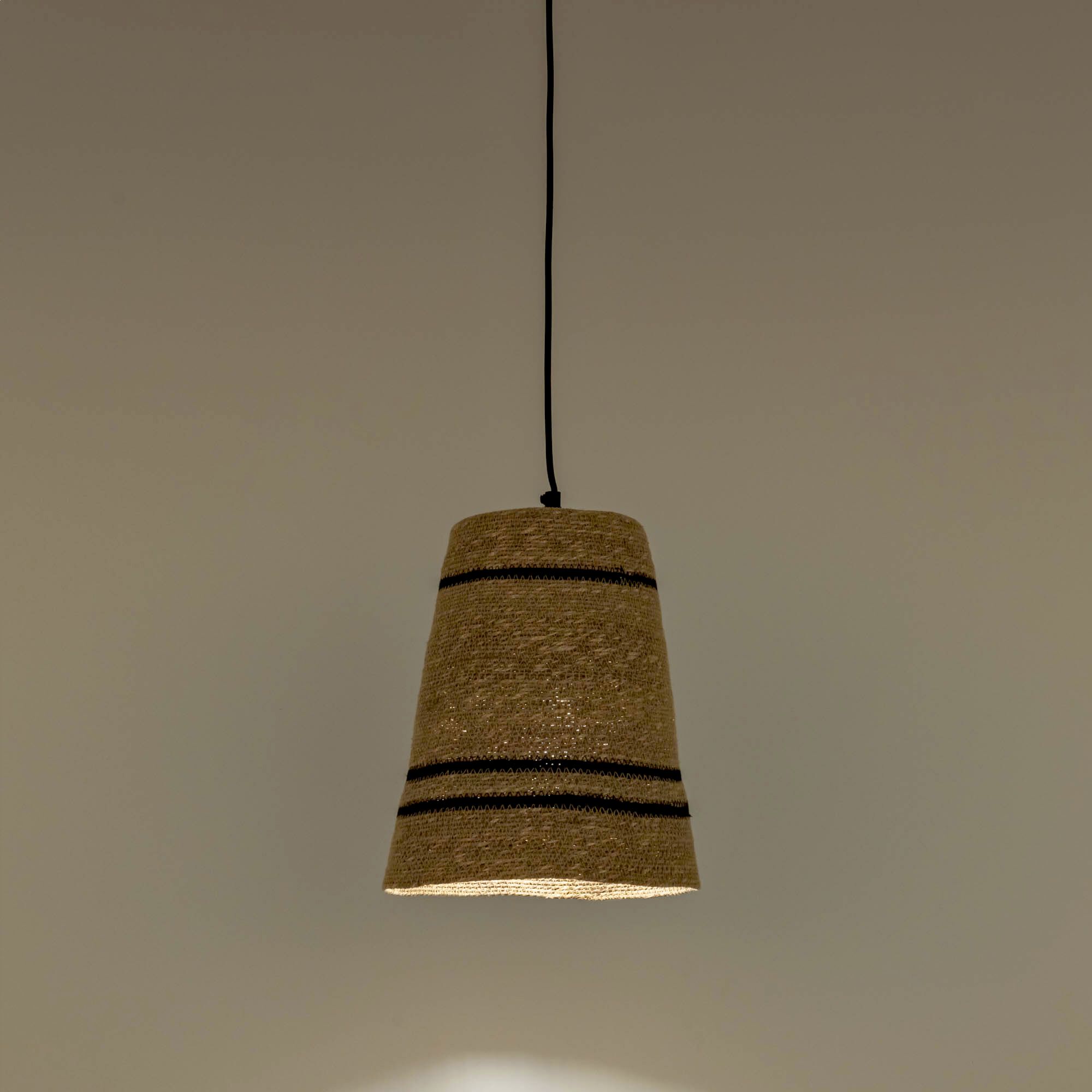 GIENS - Suspension électrifiée en jonc de mer D25cm - naturel