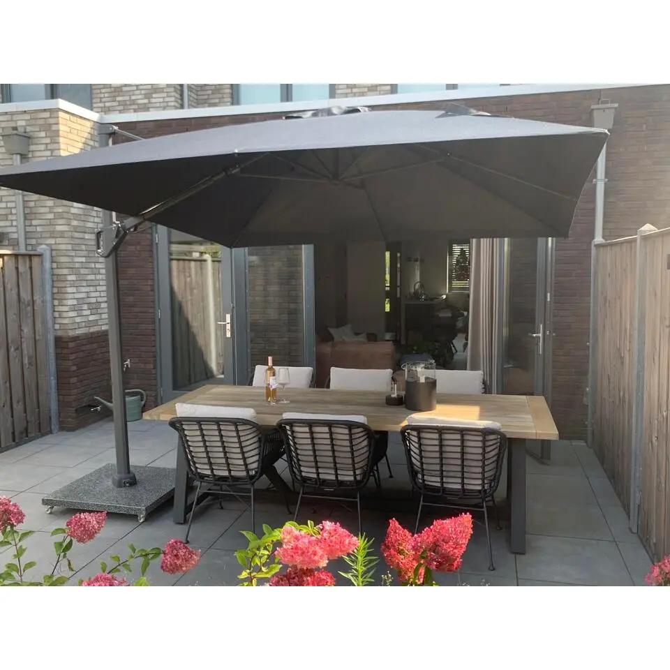 GI Margriet black /Noah tuinset -7-delig