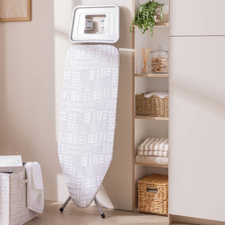 Habitat Extra Wide 120 x 45cm Ironing Board - Silver