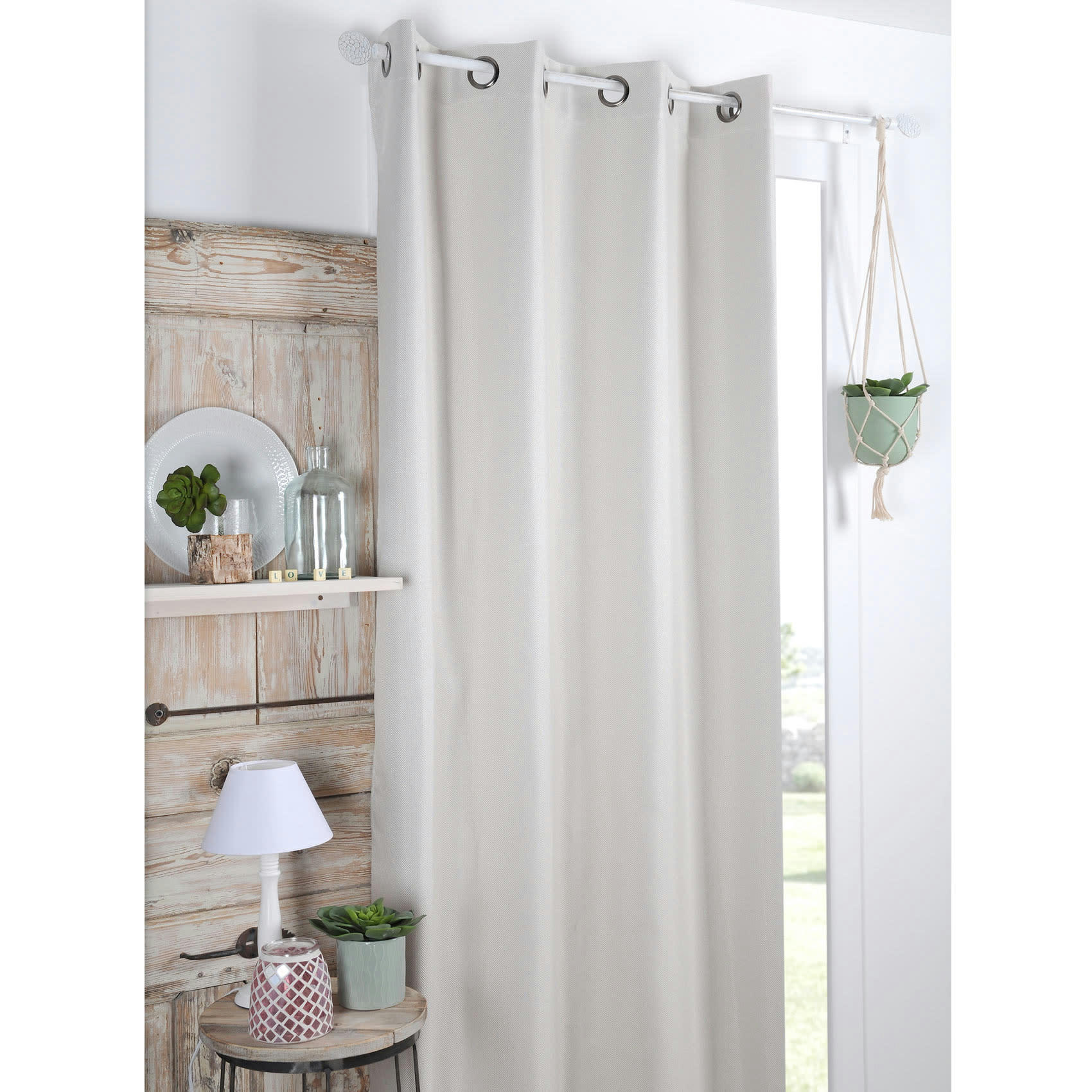 - Rideau occultant uni tramé polyester ecru 140x260 cm