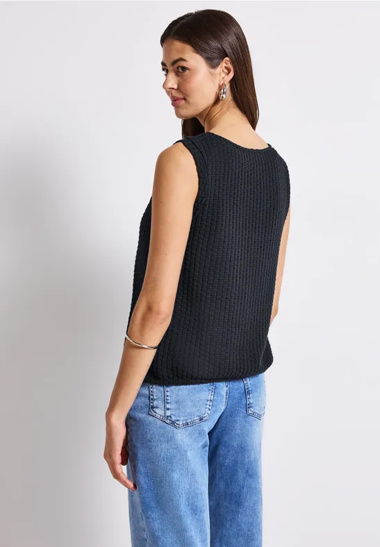 Strukturtop mit Knopfleiste