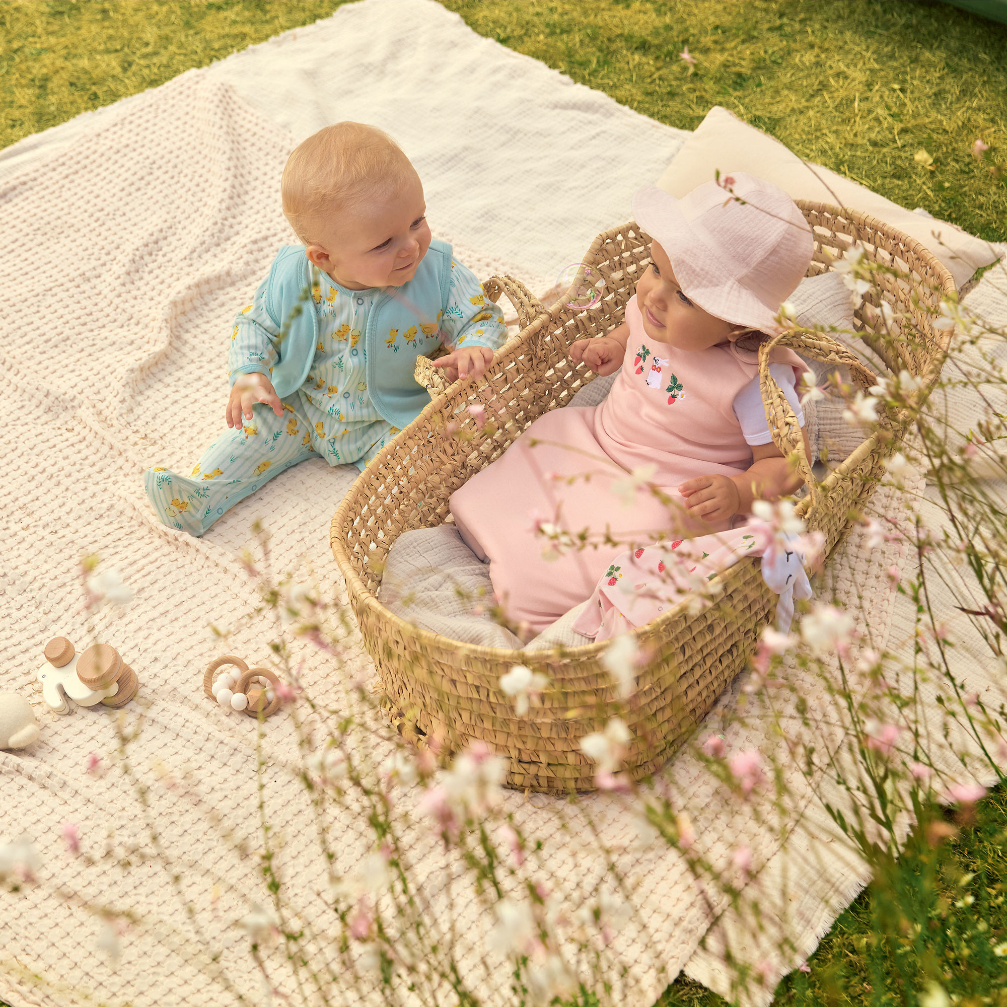 Kit pyjama et vesteLes pious-pious