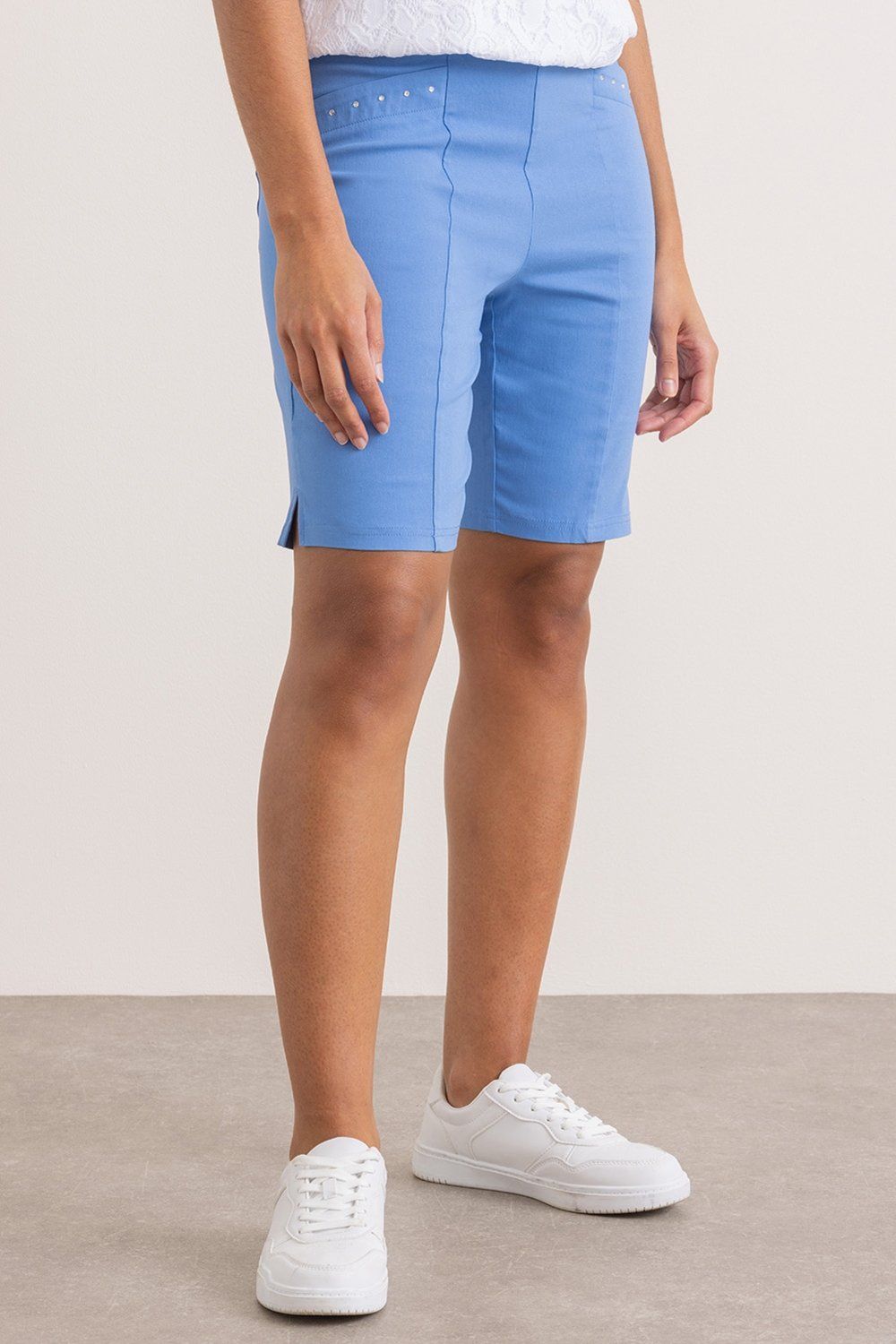 Klass. Embellished Pull On Shorts
