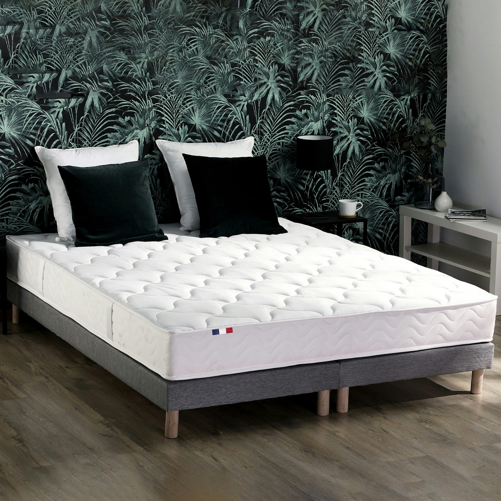 - Pack Ensemble Matelas Ressorts Sommier Couette Oreillers 2x80x200