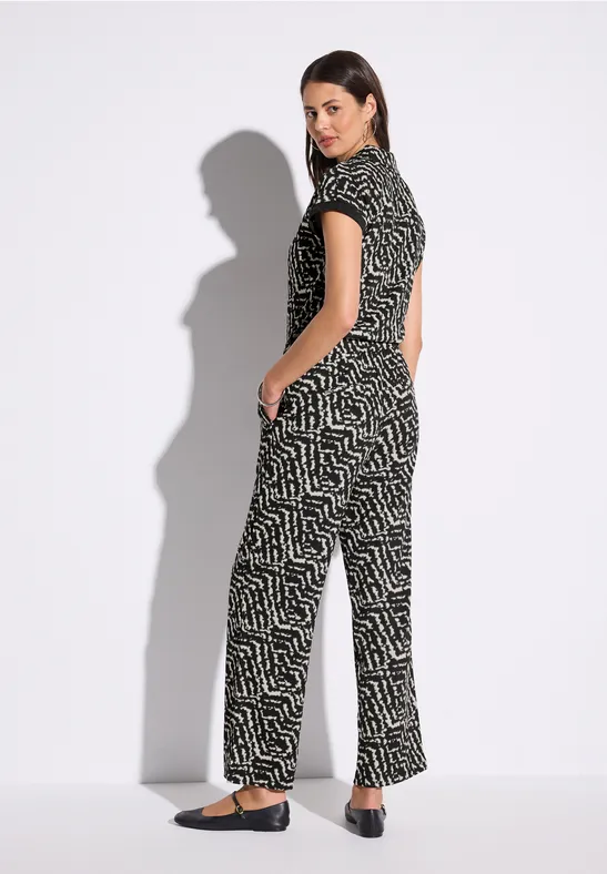 Gemusterter Jumpsuit