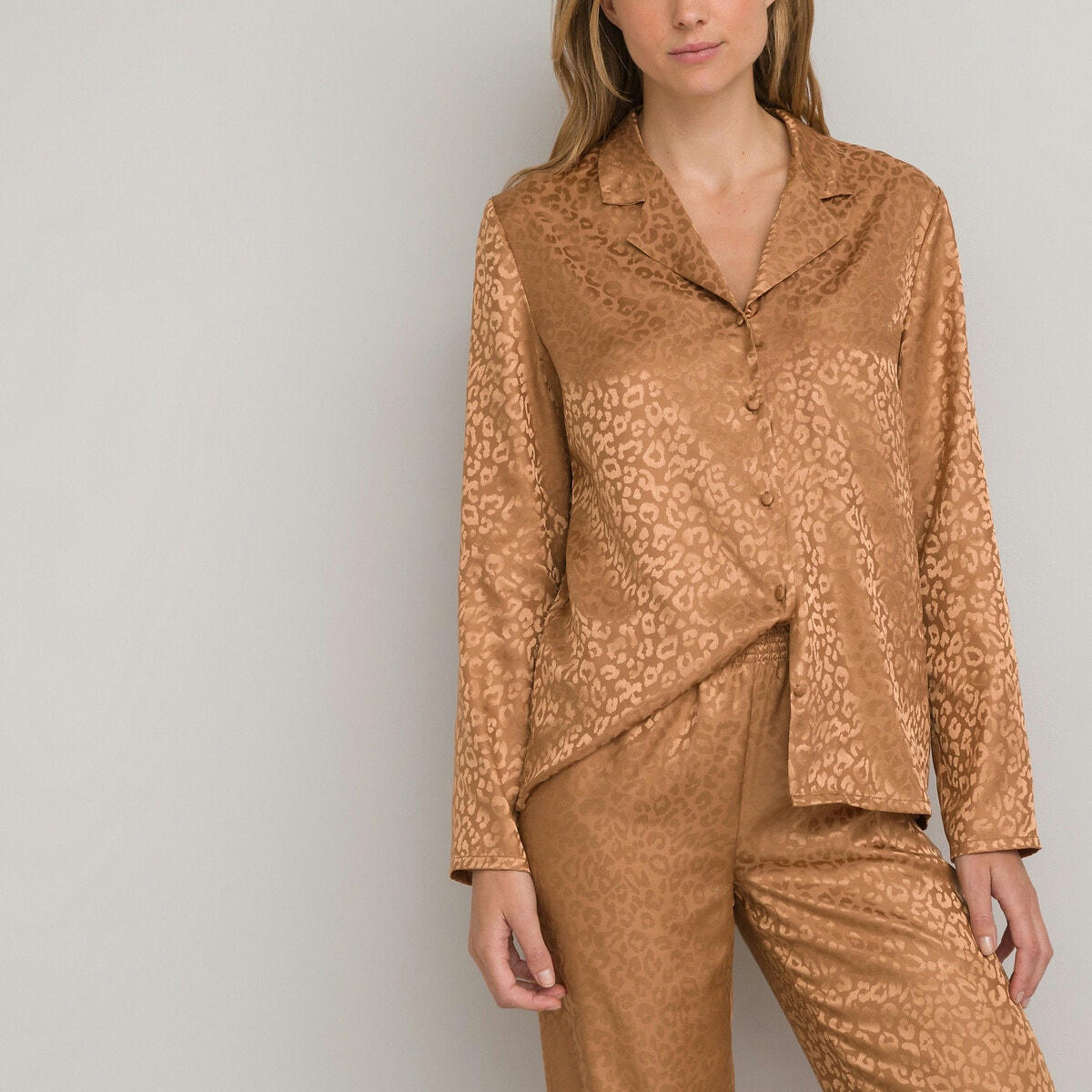 Pyjama en satin jacquard