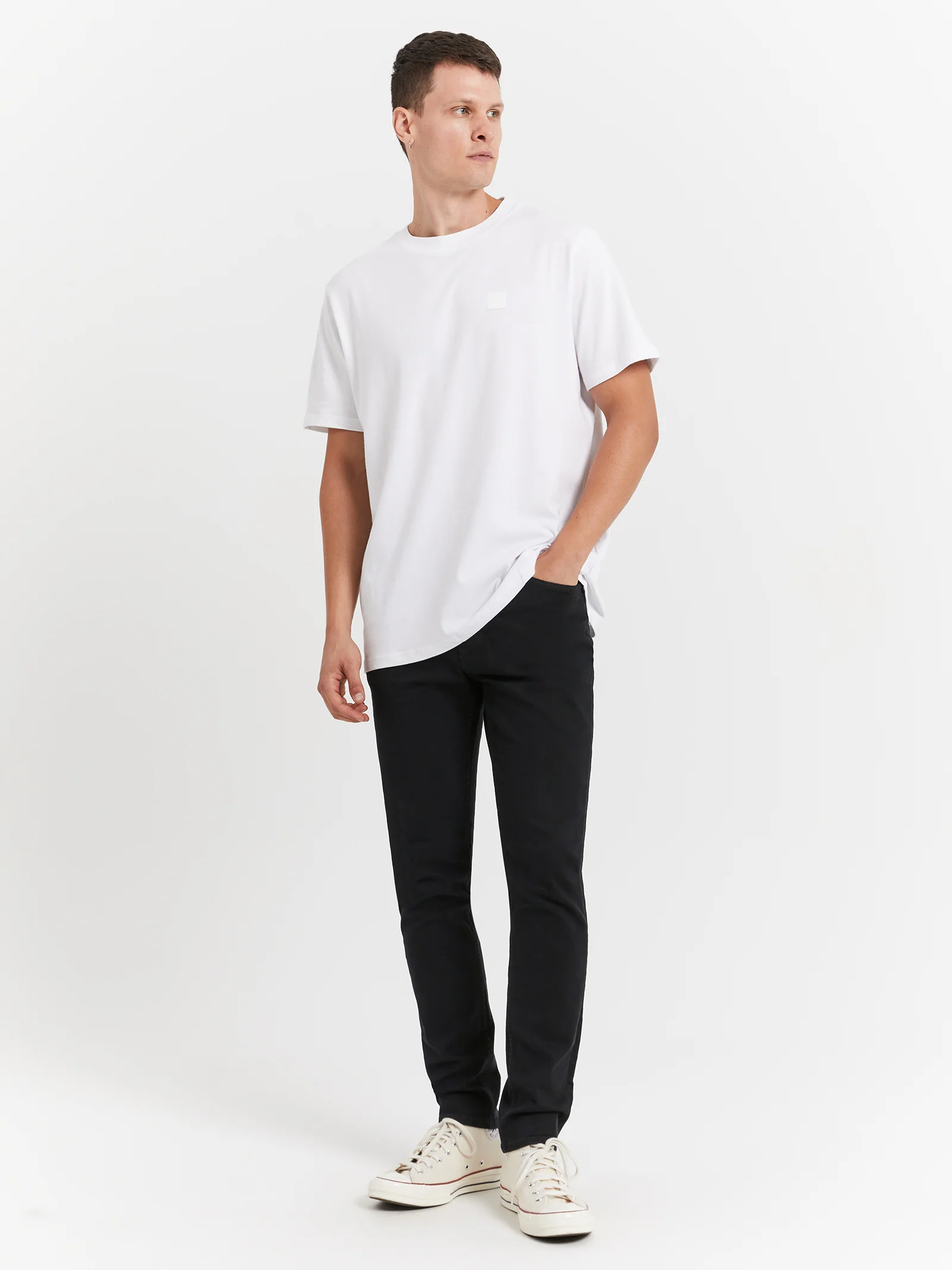 Ray Tapered Jeans