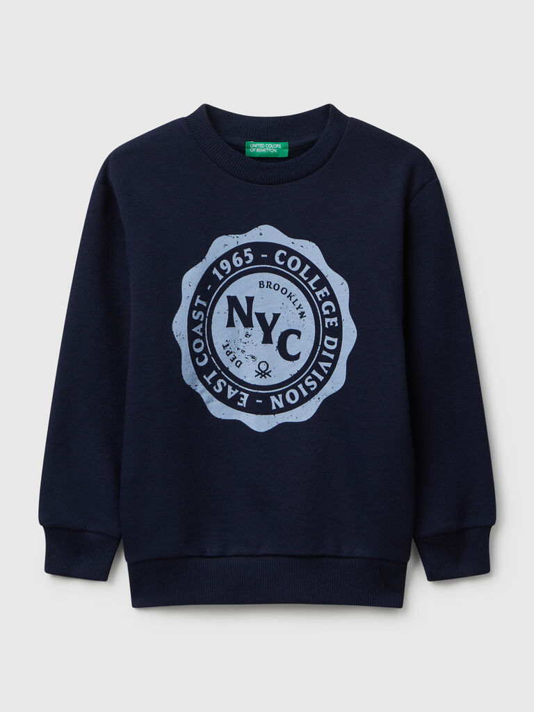 Long sleeve sweatshirt with print