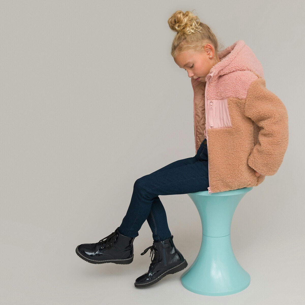 Blouson à capuche effet moutonné