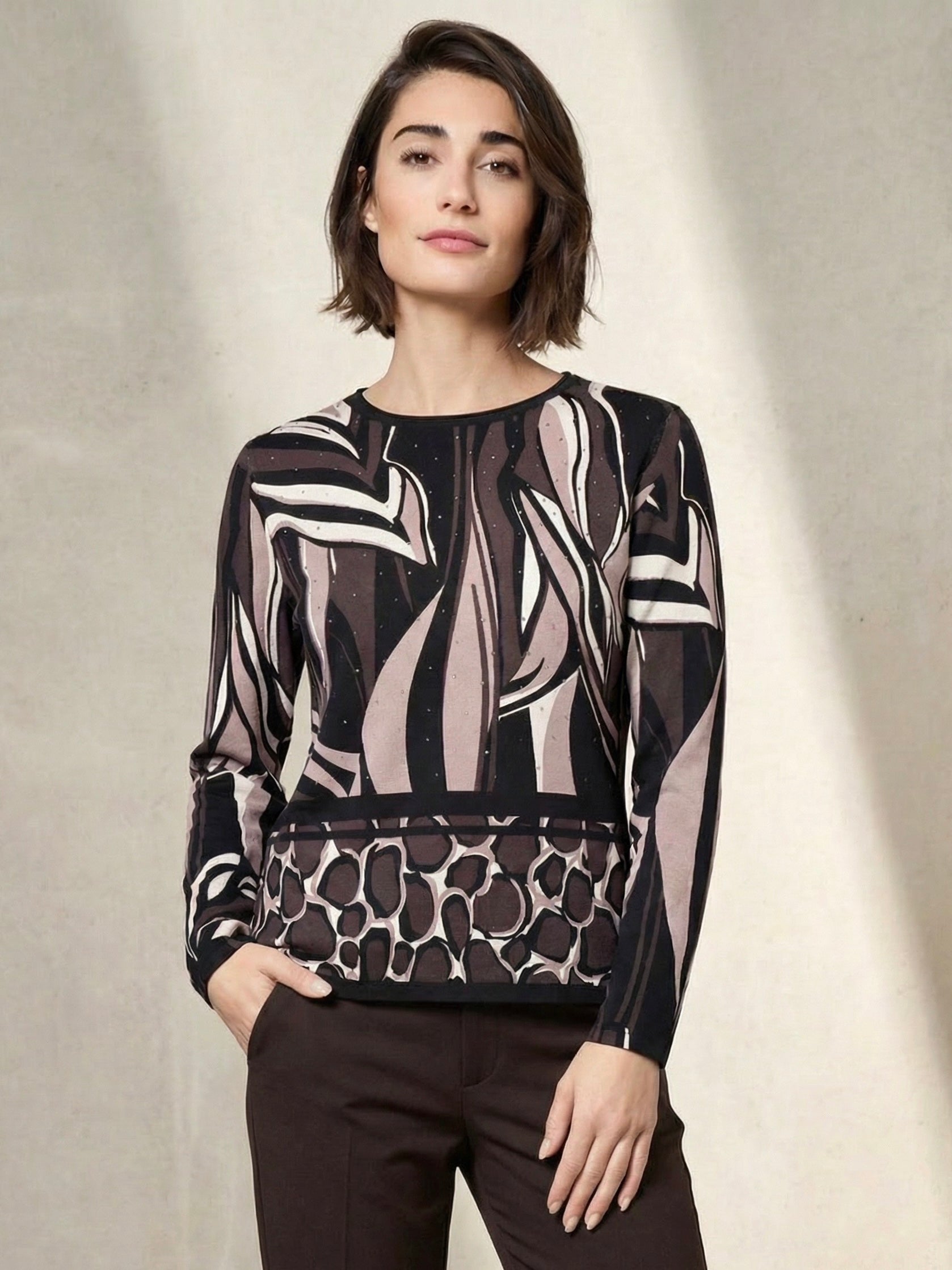 NEW Pullover with Print