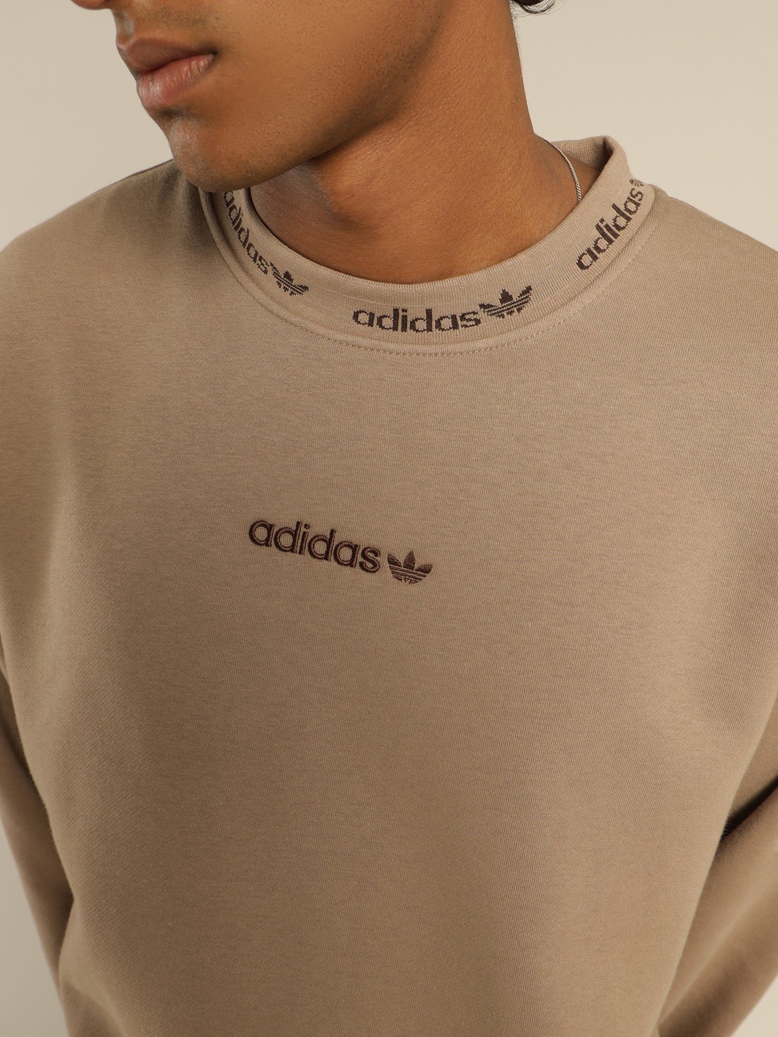 Trefoil Linear Crew
