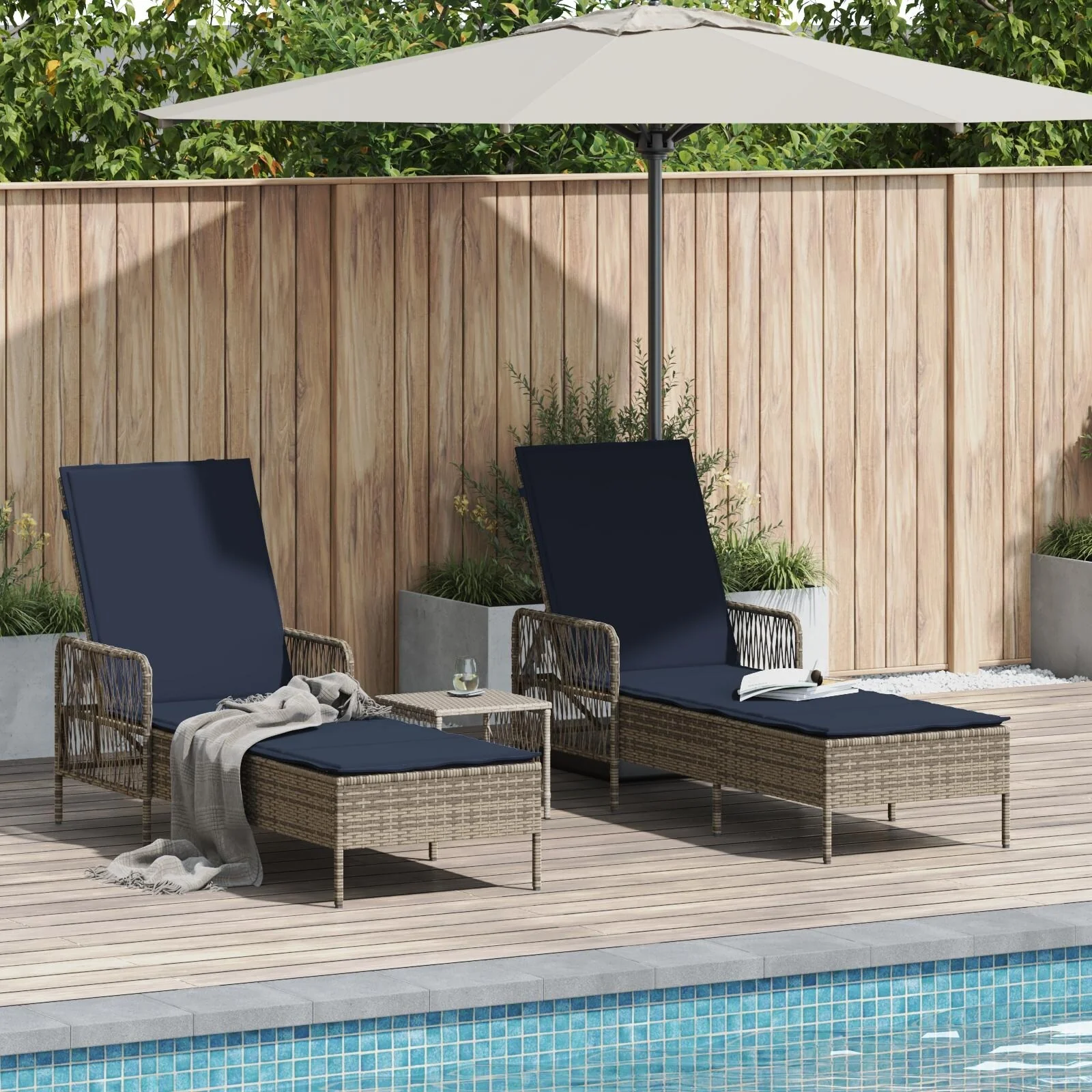 Adjustable Sun Lounger - 61.8 x 21.7 x 36.2 in
