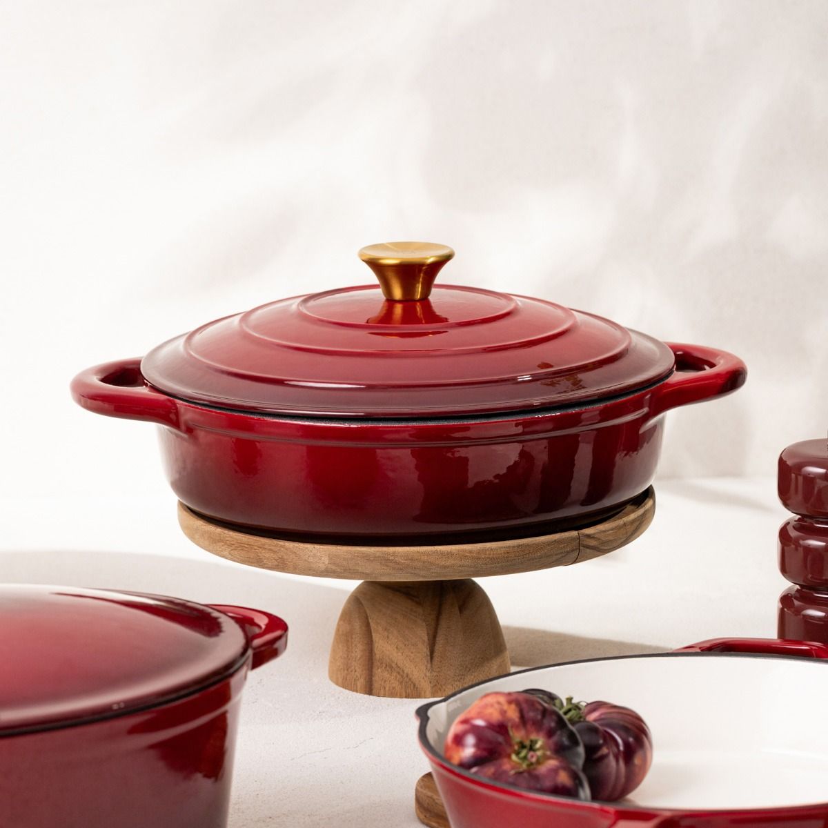 Garnek żeliwny ANDREAS bordowy płaski ombre, 28cm 2,5 l