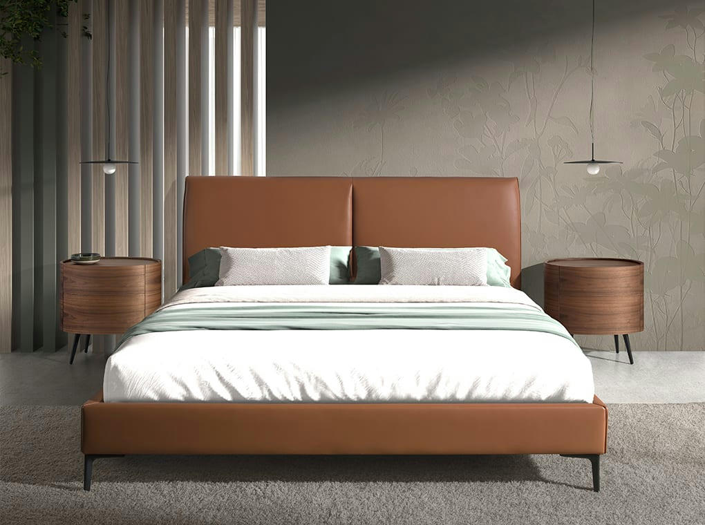 - Lit en croûte de cuir marron