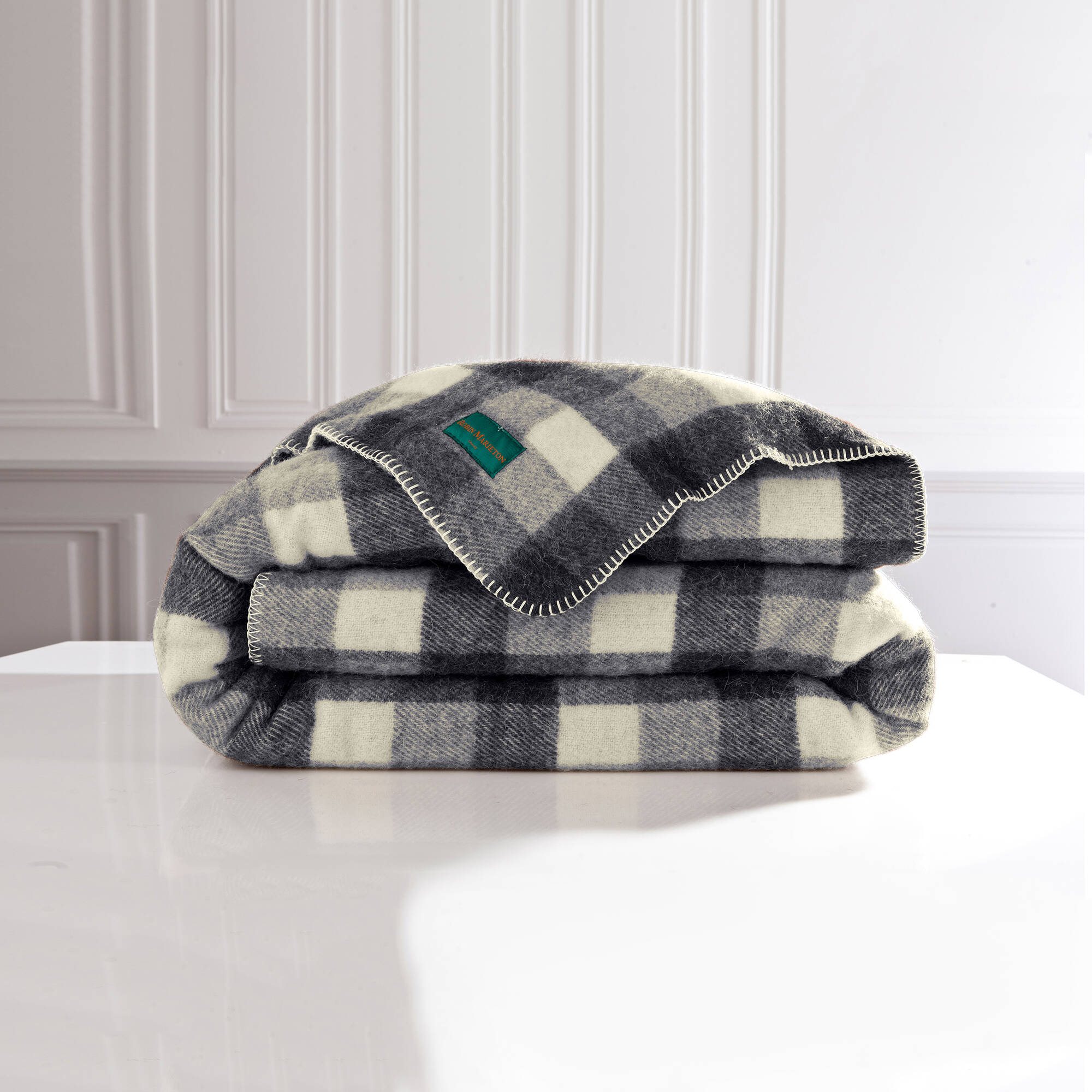 Couverture pure laine fabrication fran&ccedil;aise 400 g/m²