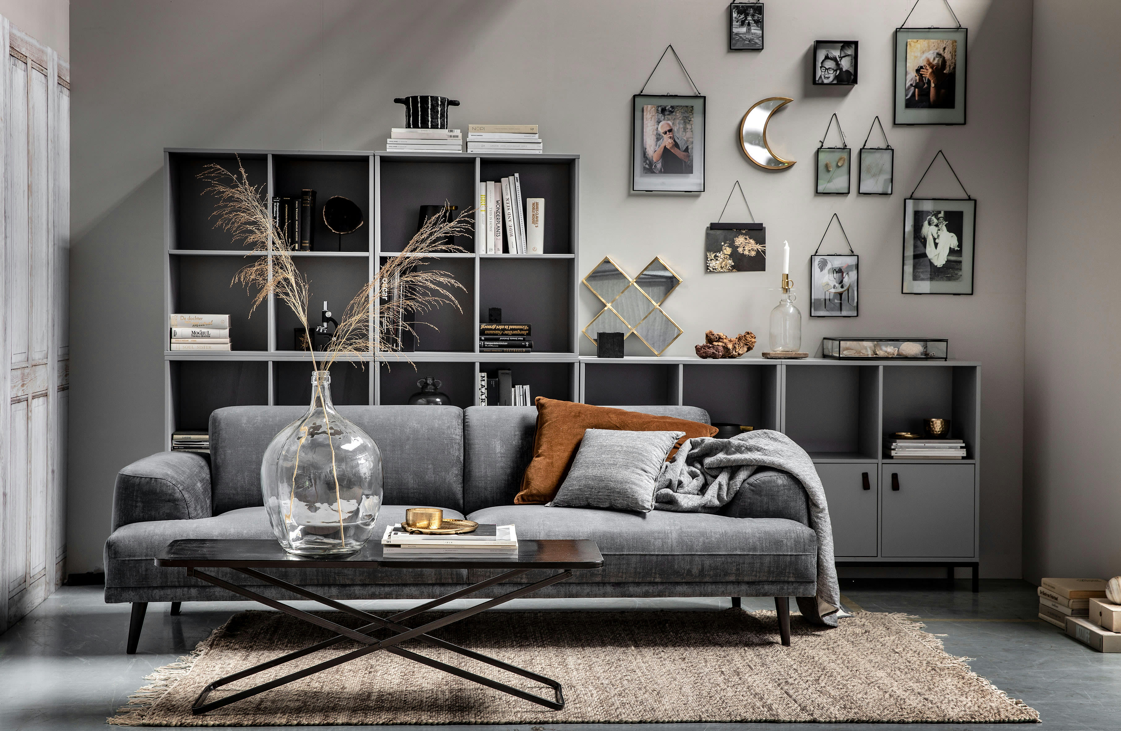 PIN - Cabinet 4 portes ouvertes en métal gris