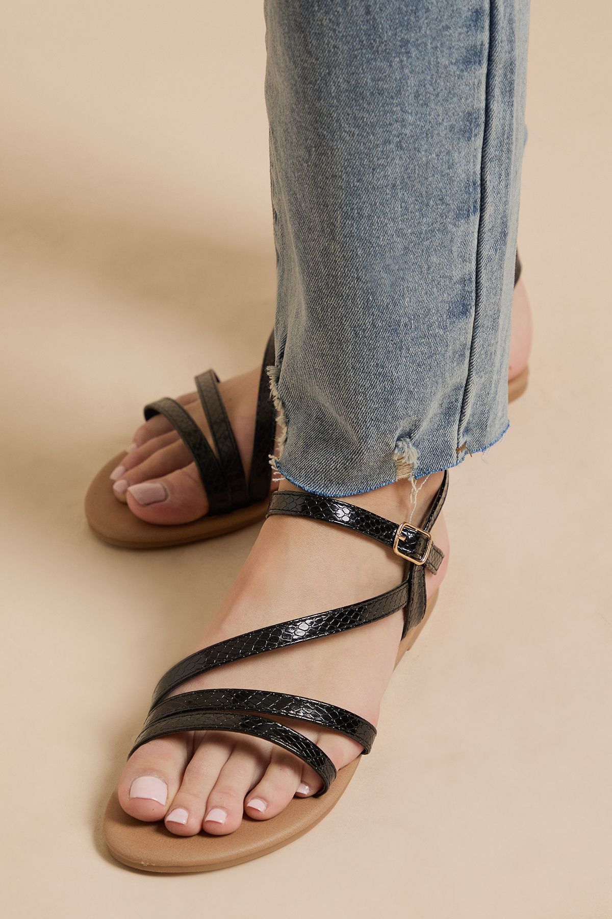 Dorothy Perkins Forestor Faux Leather Snake Print Multi Strap Flat Sandals