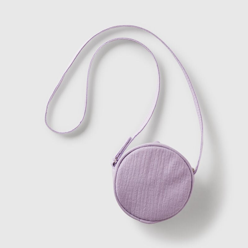 Crossbody bag with star applique