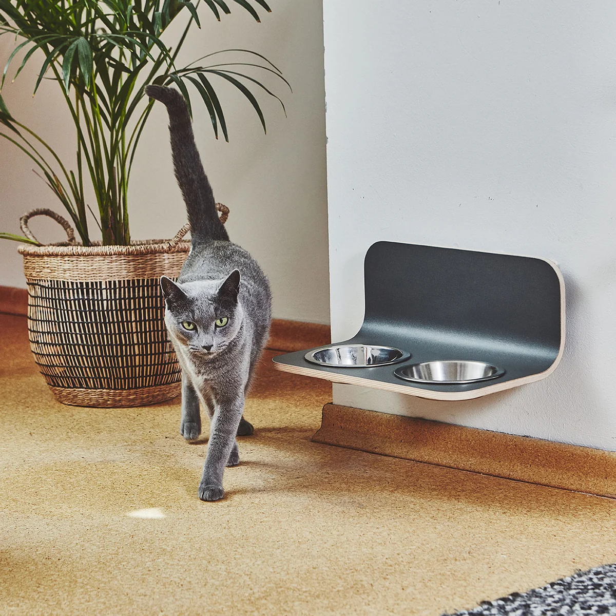 MiaCara - Arco Katzennapfhalter mit Porzellannäpfen