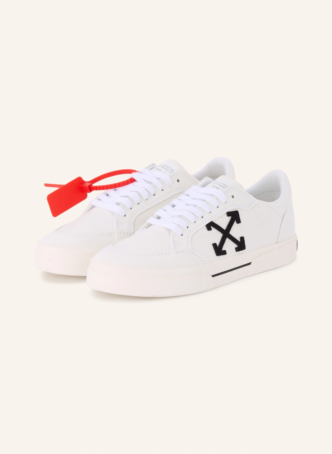 Off-White Sneaker VULC LOW