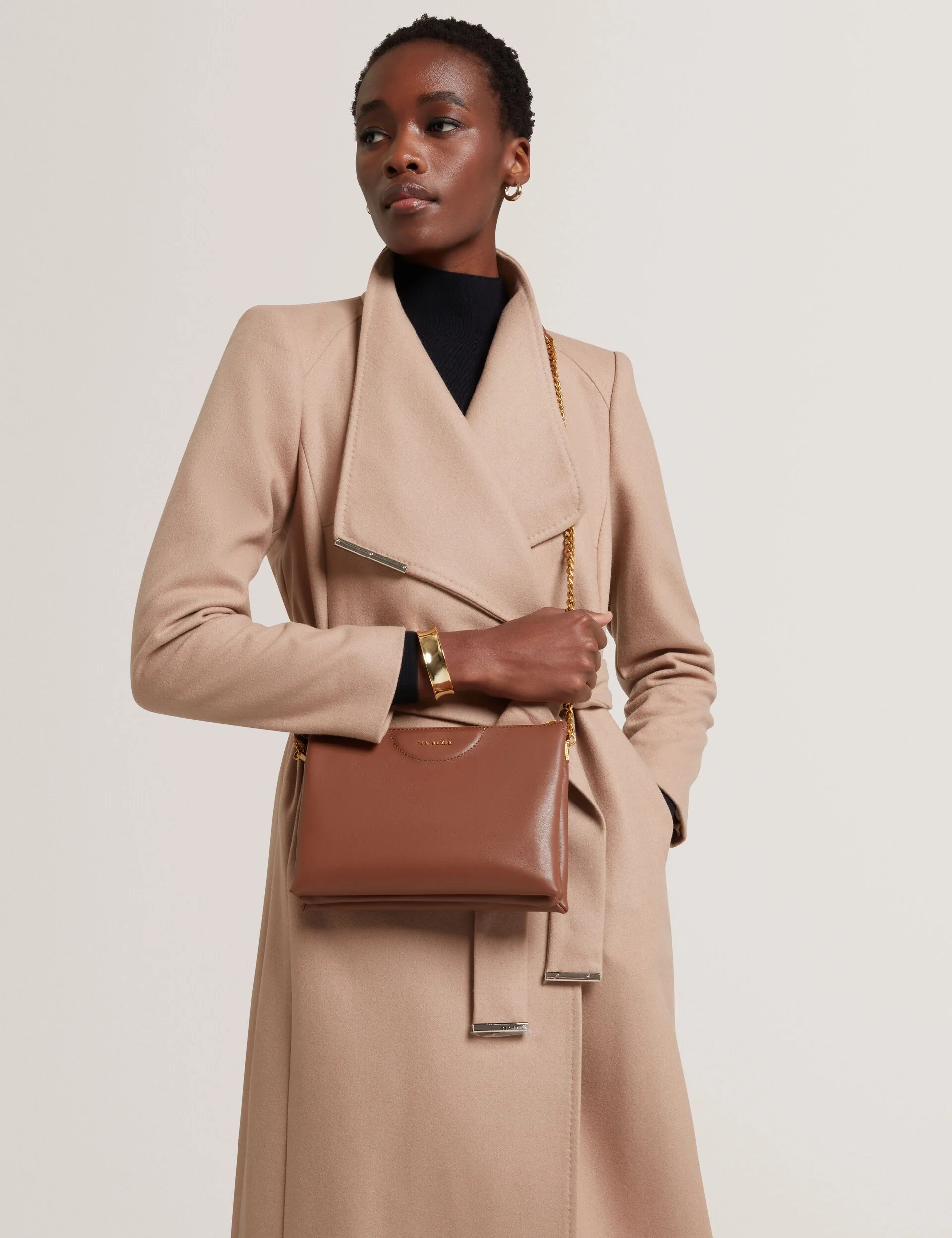 ESILLE | BROWN