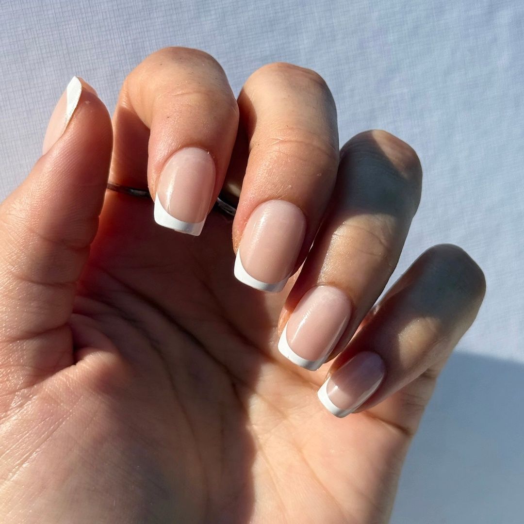 House of Amor Tipsy - Press On Nails