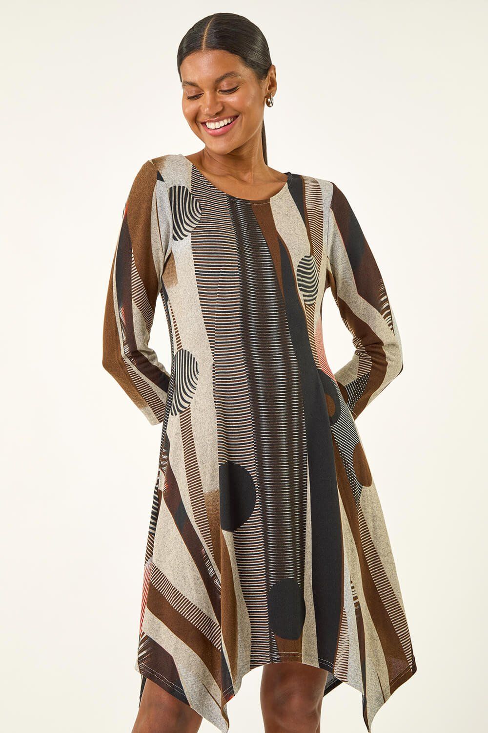 Roman Geo Print Hanky Hem Stretch Dress