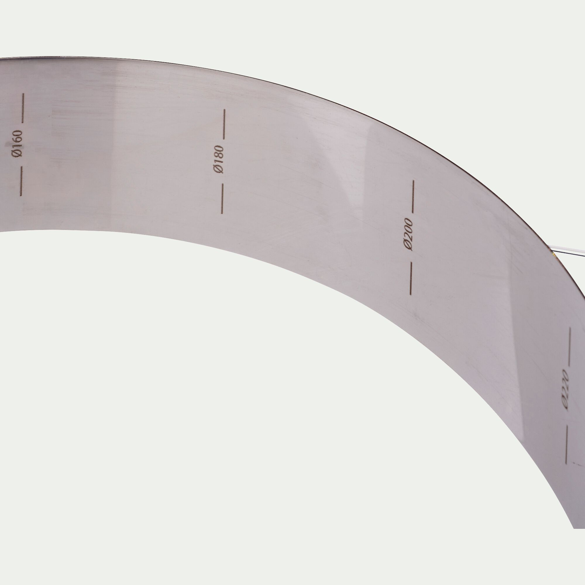 GOBEL - Cercle réglable en inox D16cm à D28cm - argenté