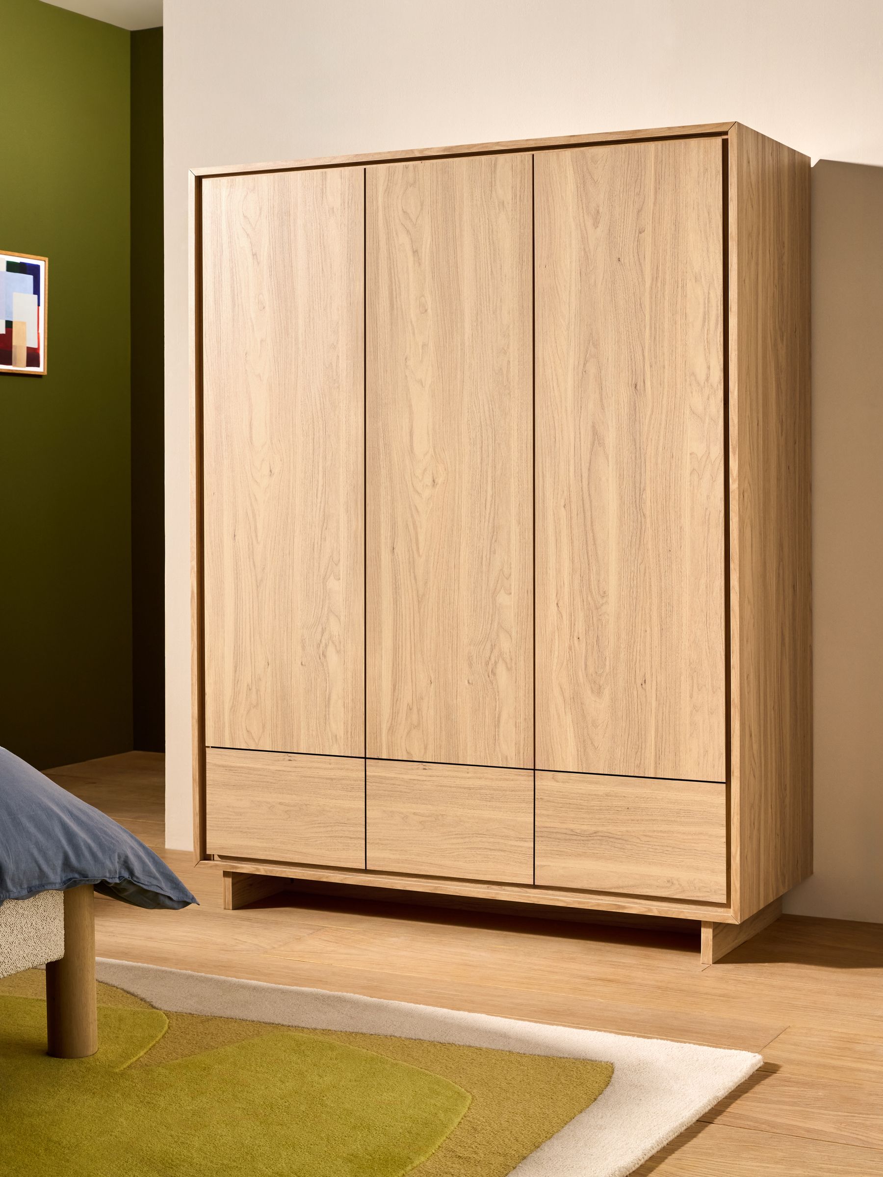 Kaci Triple Wardrobe in Oak Effect