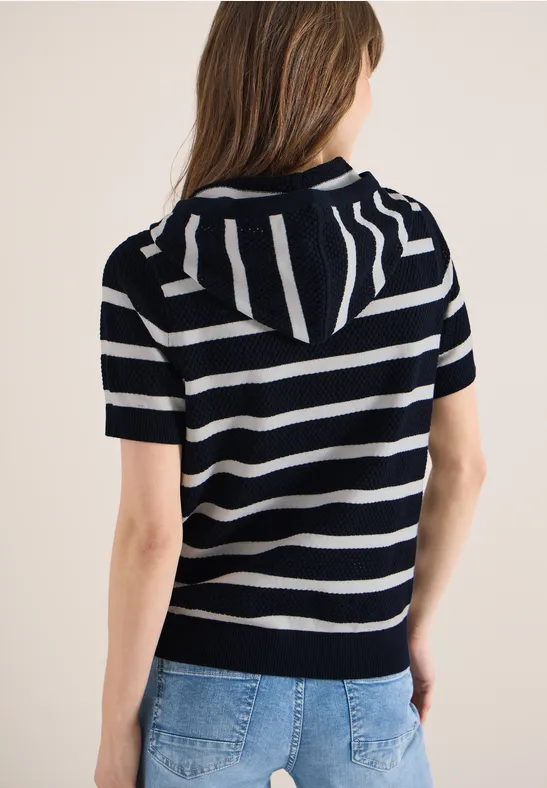 Kurzarm Pullover mit Kapuze