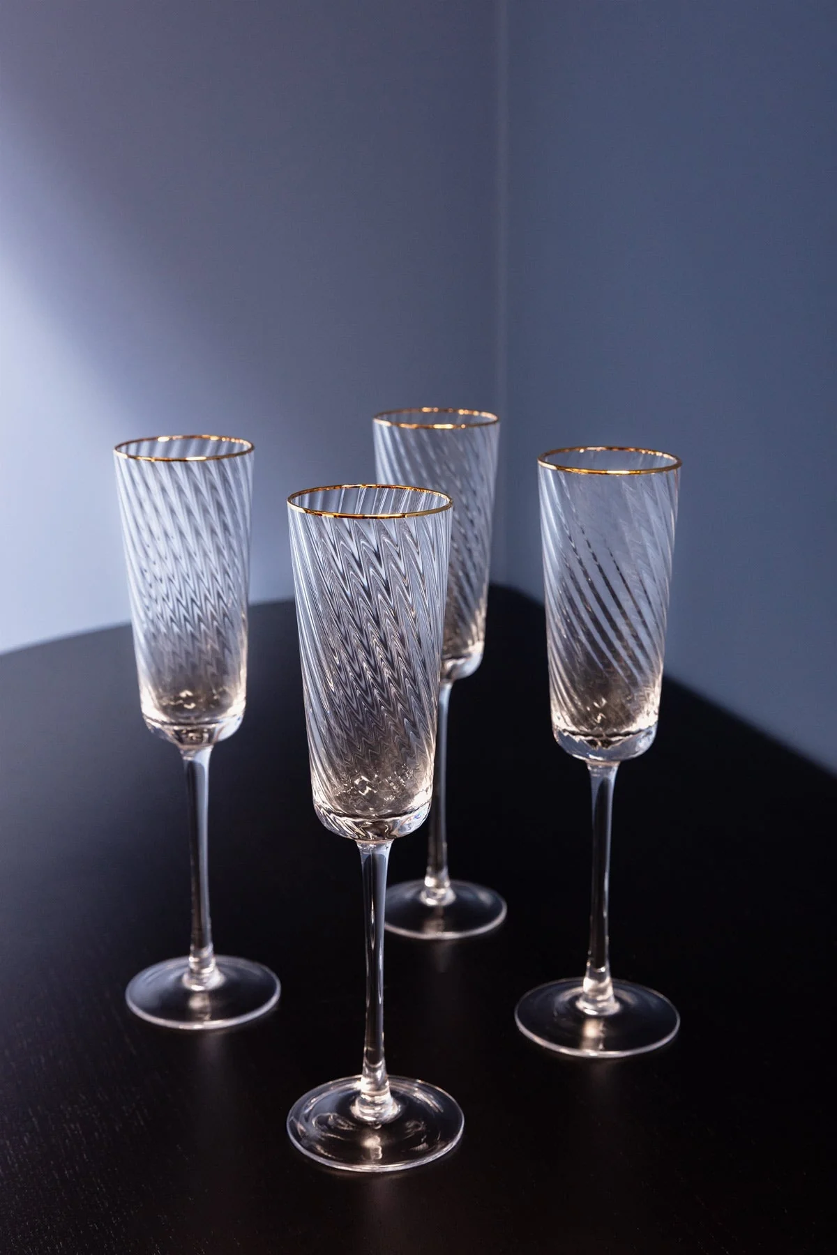 Set of 4 Aster Gold Trimmed Champagne Flutes